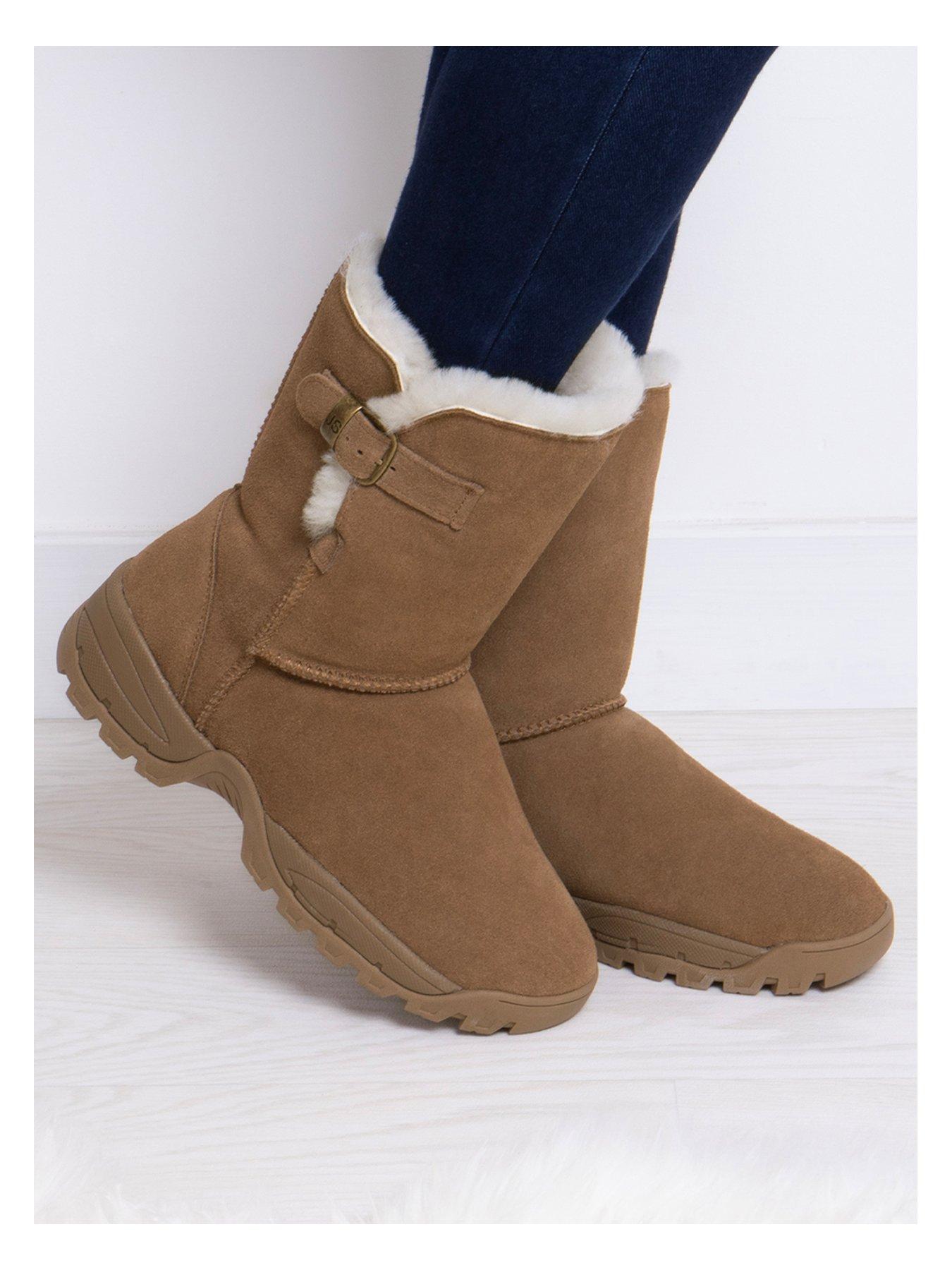 just-sheepskin-just-sheepskin-berkshire-ladies-mid-calf-length-sheepskin-boots-with-chunky-sole-brownstillFront