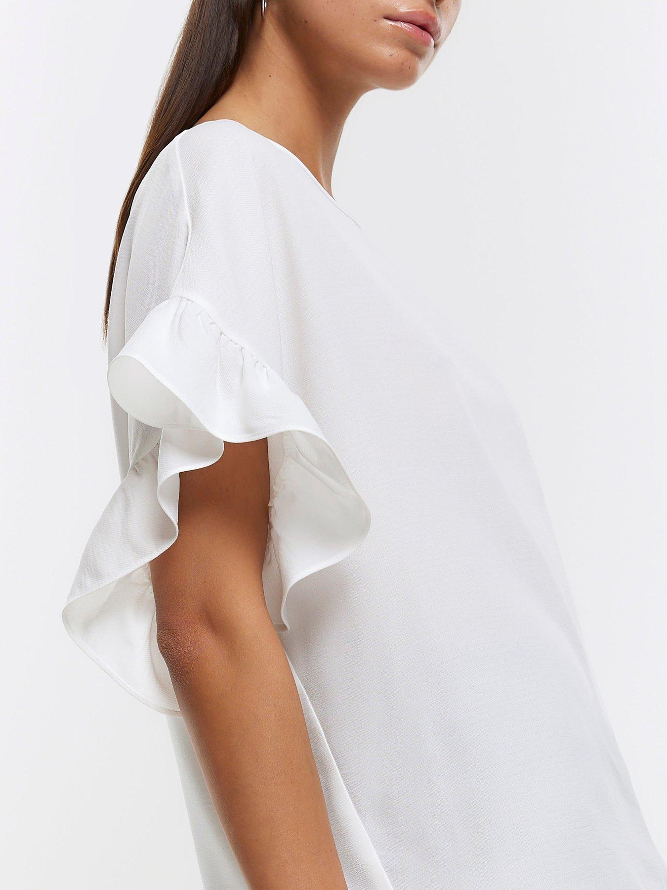 river-island-satin-frill-sleeve-tshirt-whiteoutfit