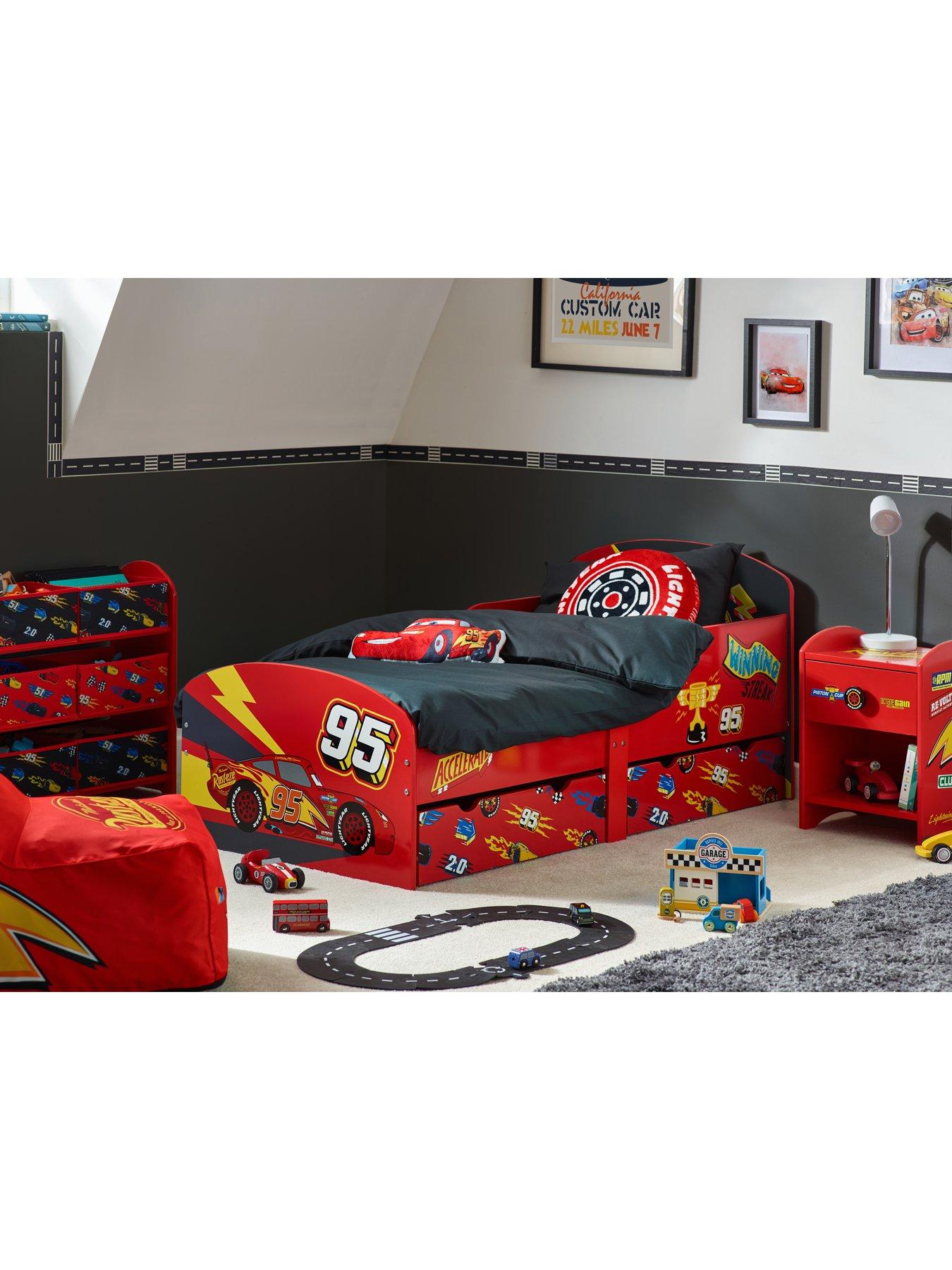 Queen size lightning mcqueen deals bed frame