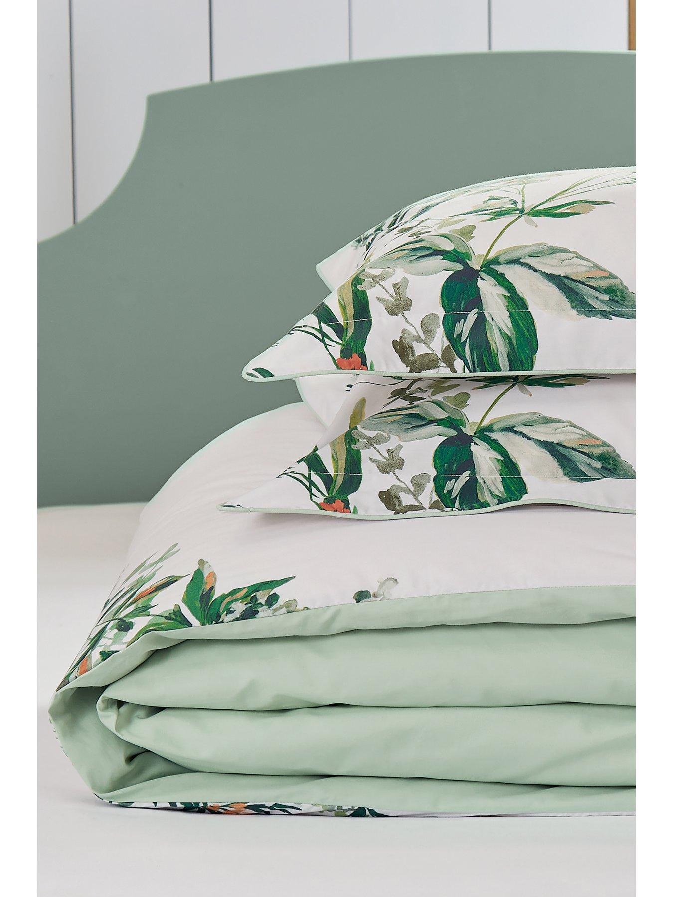 joules-lakeside-floral-100-cotton-percale-duvet-cover-setoutfit