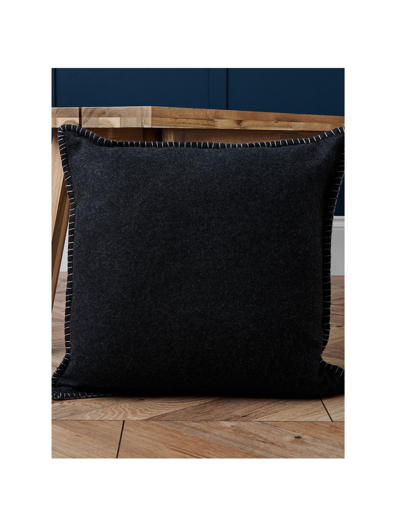 very-home-blanket-felt-stitch-cushion