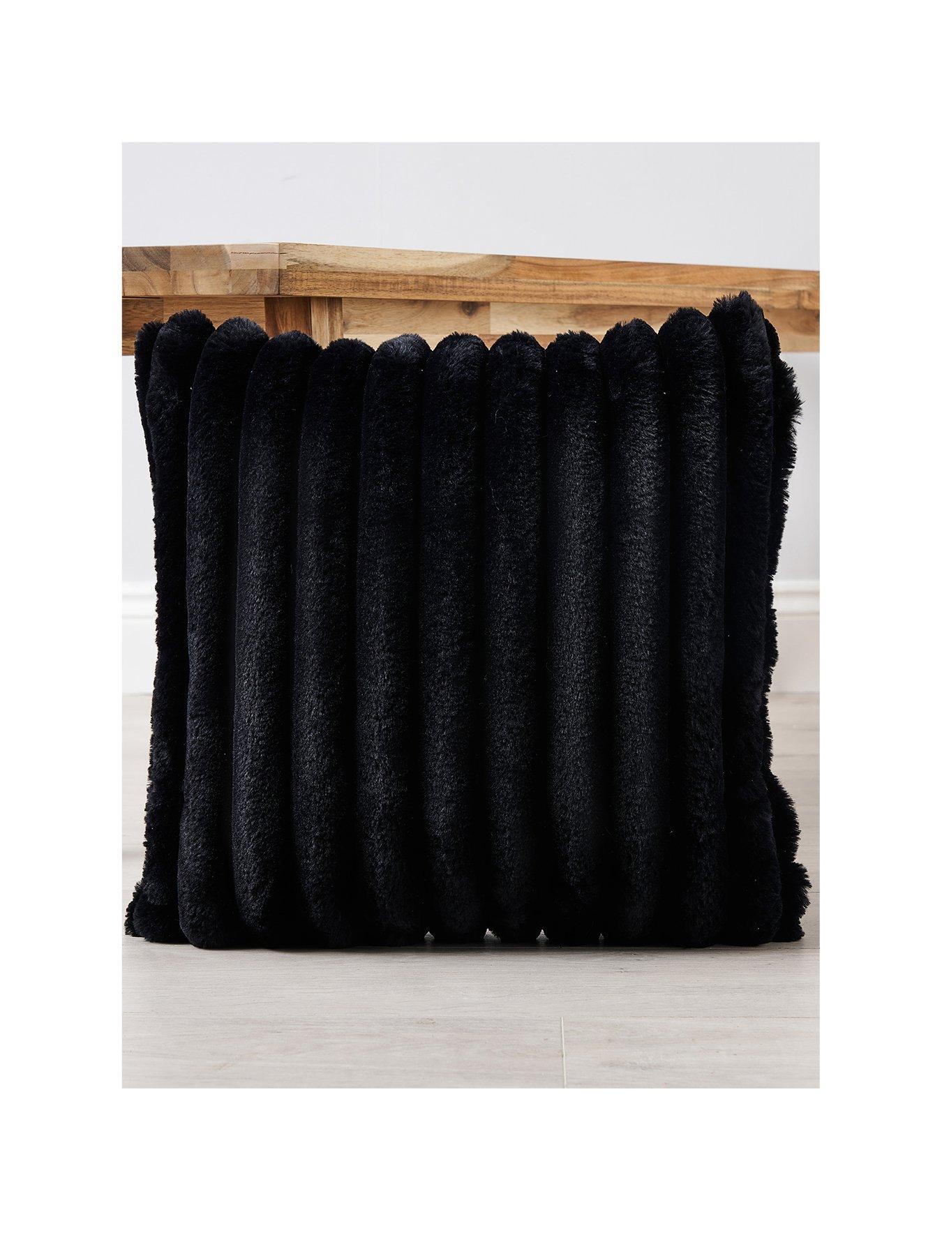 very-home-jumbo-cord-cushion