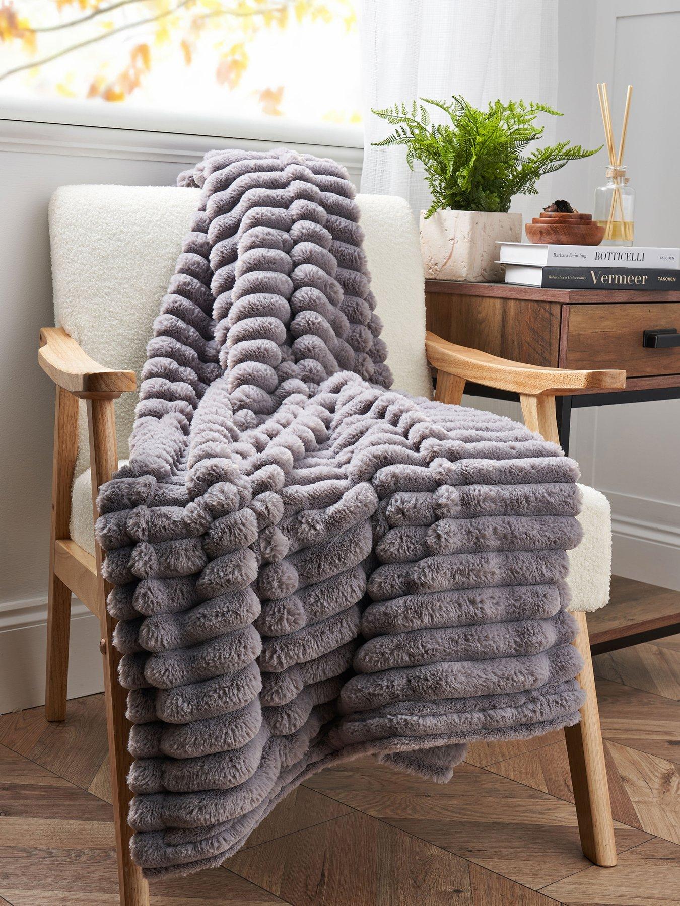 Image 1 of 4 of The Very Collection Chunky Ribbed&nbsp;Throw