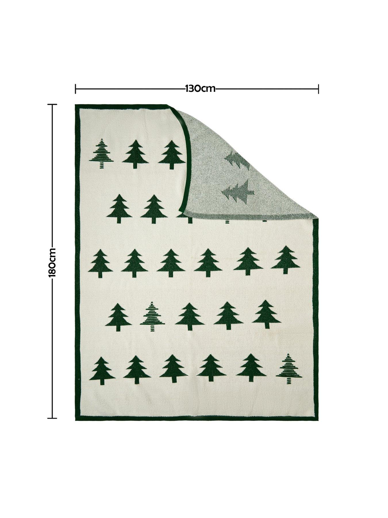 very-home-christmas-tree-throw-greenback