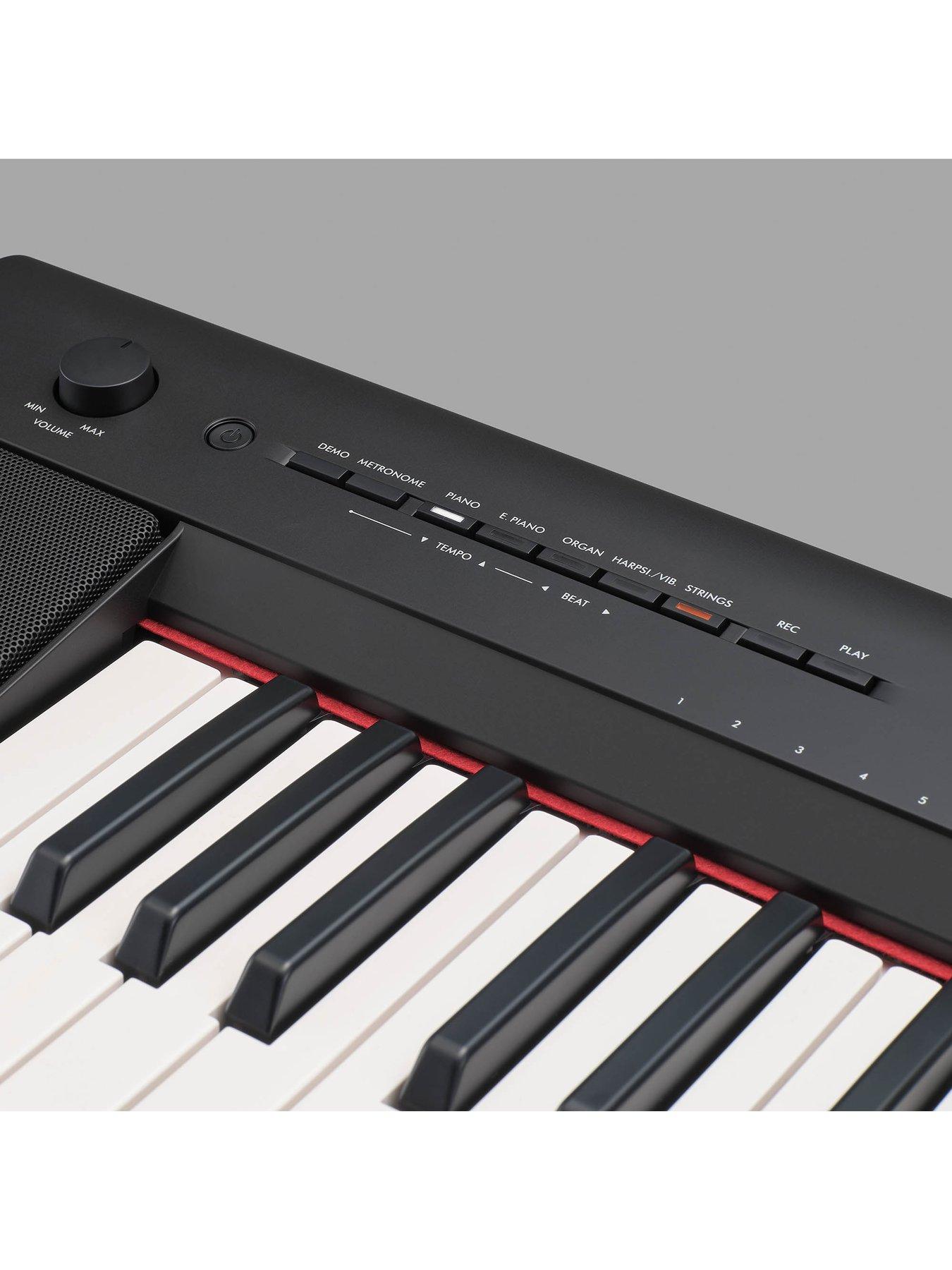 yamaha-yamaha-np15-portable-piano-package-61-keys-blackdetail