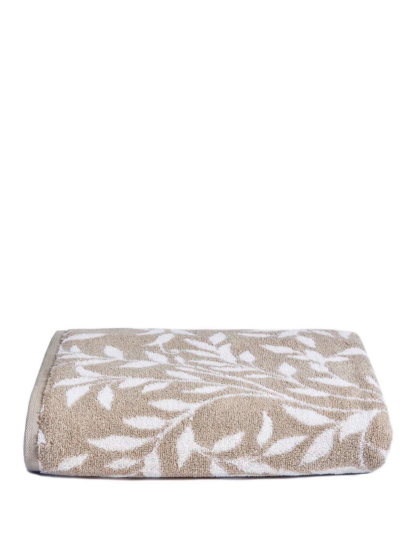 Dreams & Drapes Sandringham Hand Towel