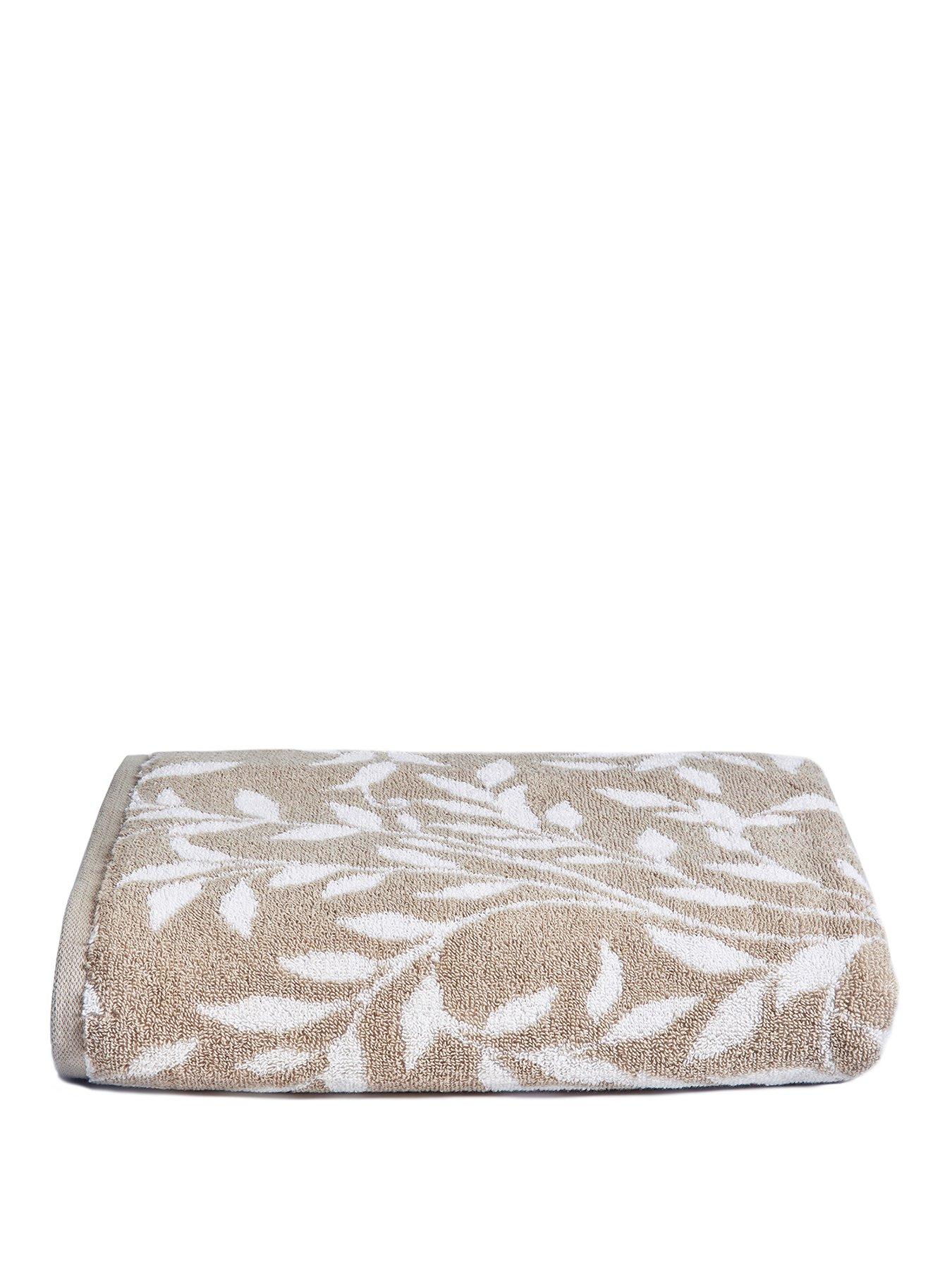 Dreams & Drapes Sandringham Bath Sheet