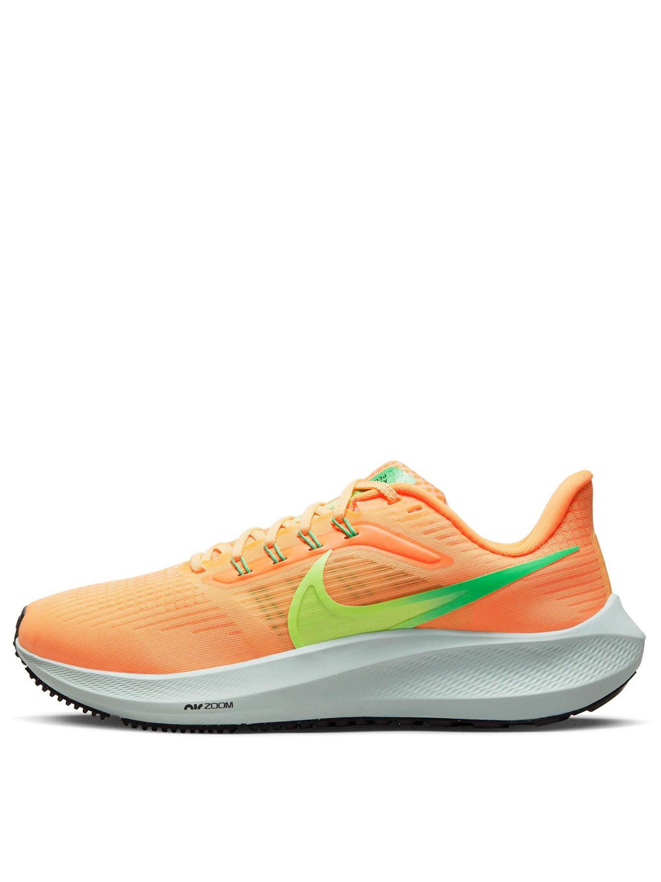 Nike women's cheap shoes orange