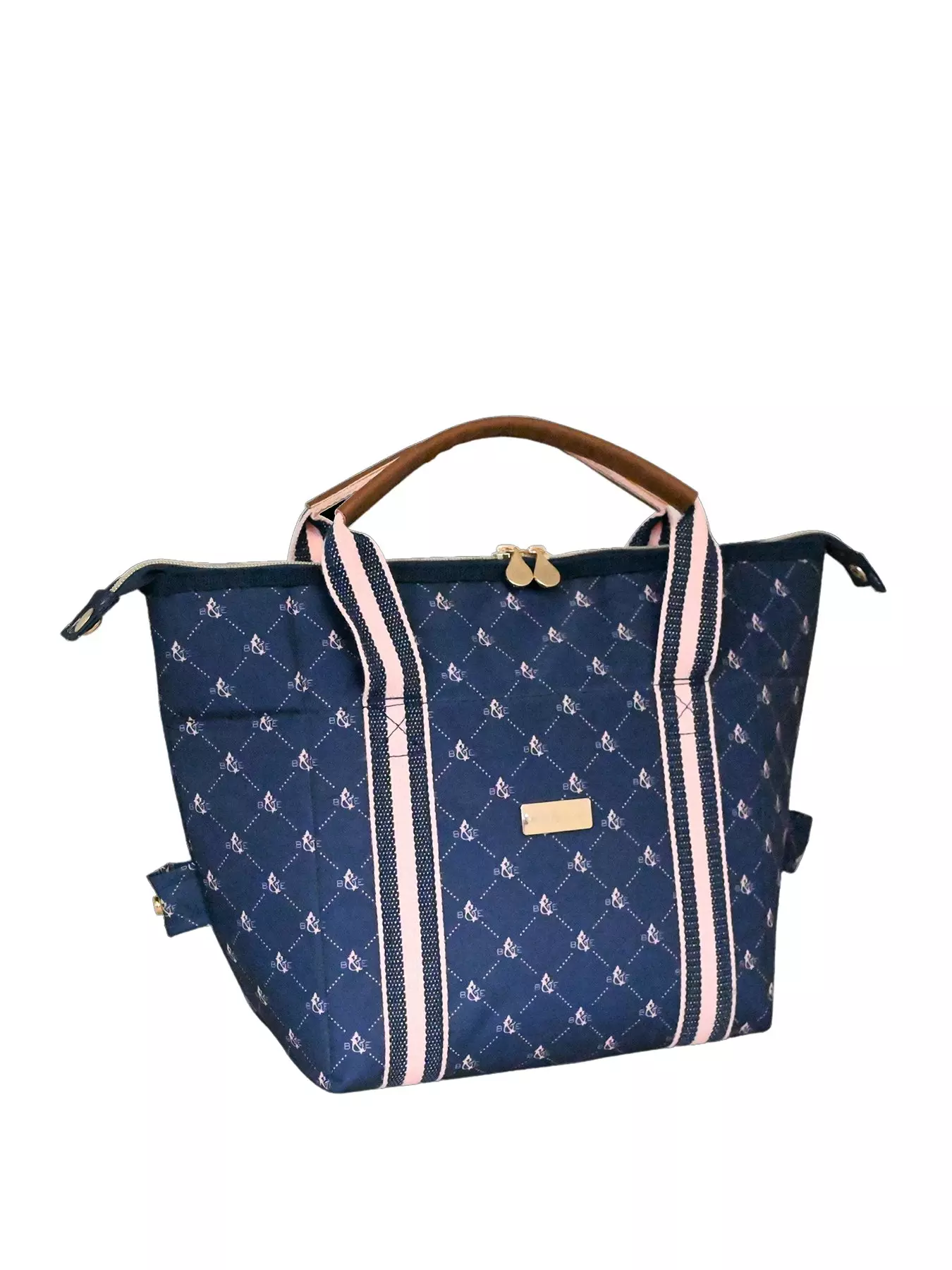 Louis Vuitton Tufted Monogram Hamptons Onthego