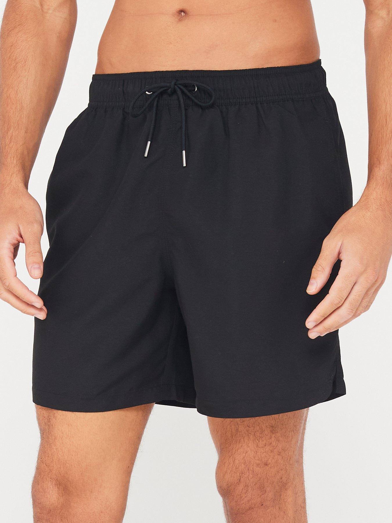 everyday-swim-shorts-blackoutfit