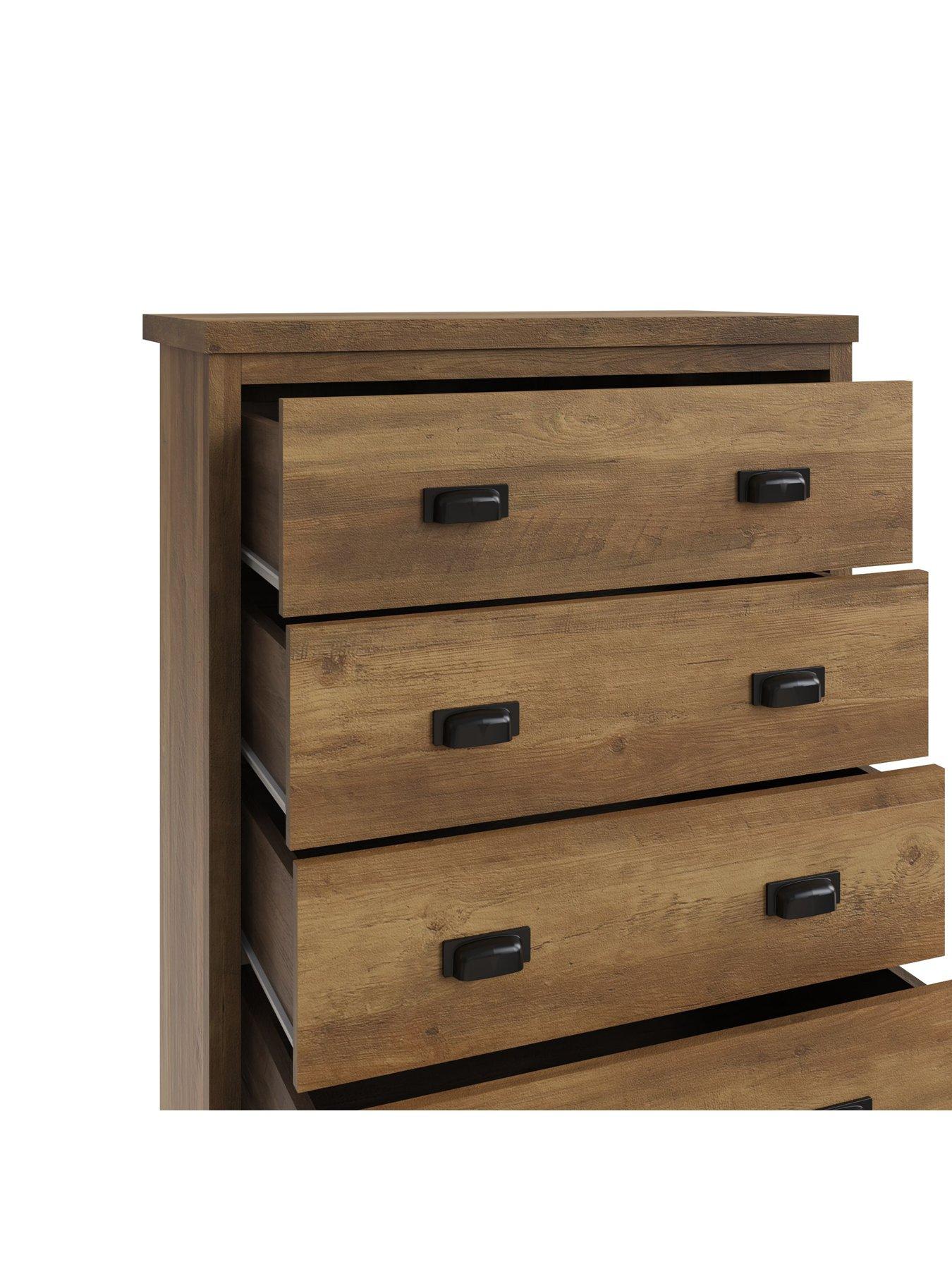 gfw-boston-4-drawer-chest-oakdetail