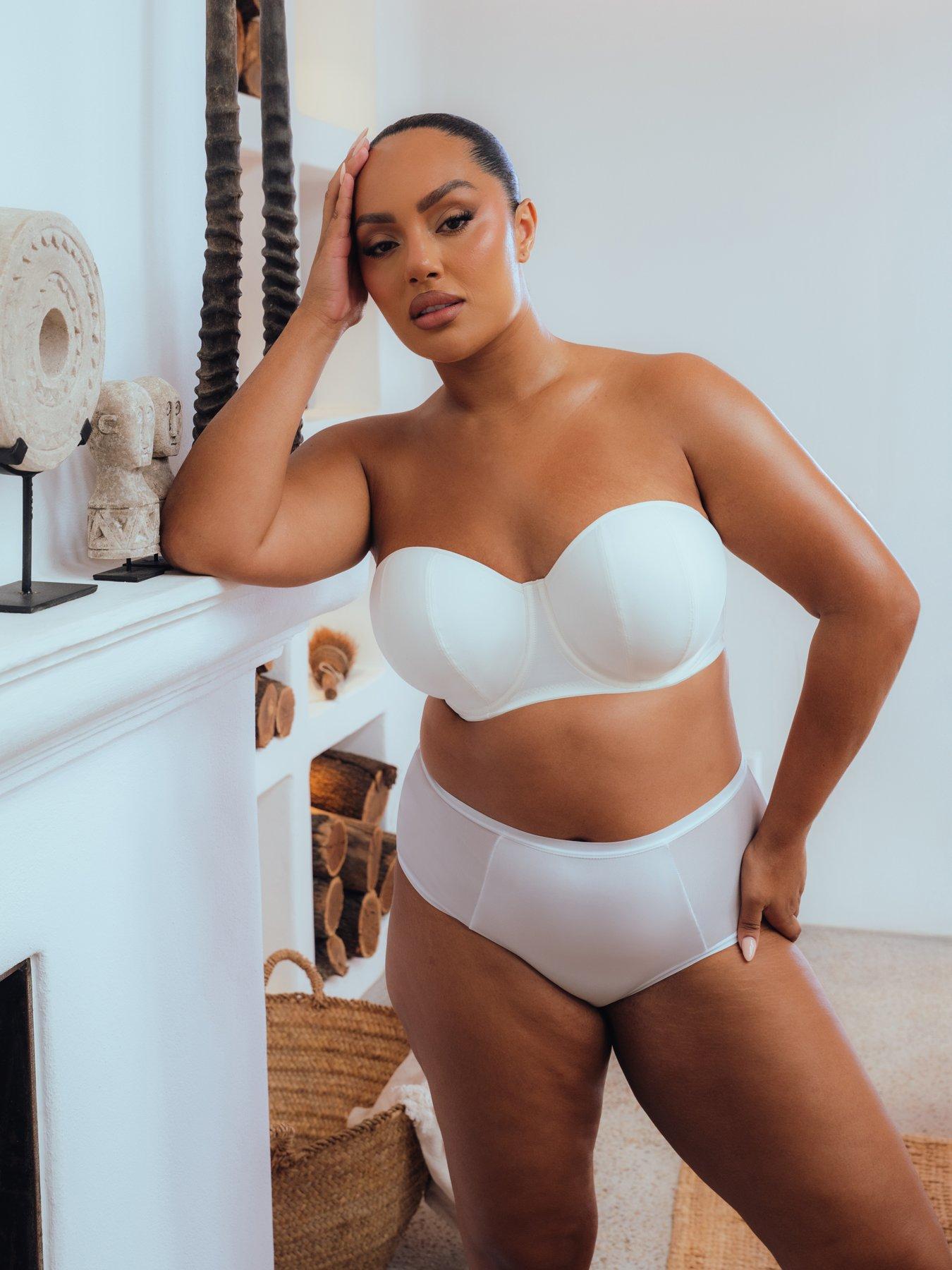 Image 2 of 6 of Curvy Kate Curvy Kate Luxe Multiway Strapless Moulded Bra - Pearl Ivory