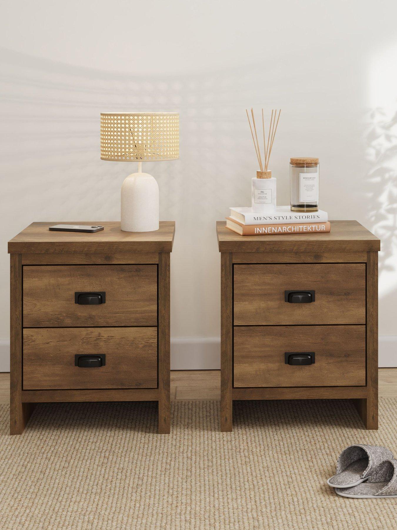 gfw-set-of-2nbspbostonnbspbedside-chests-oak