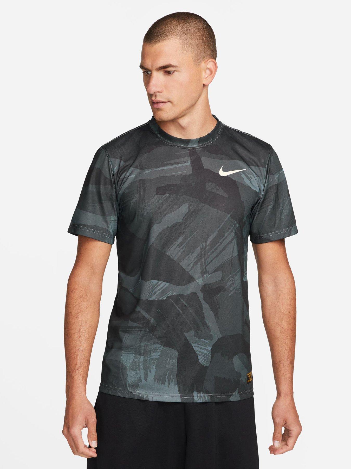 Nike camo outlet t shirt grey