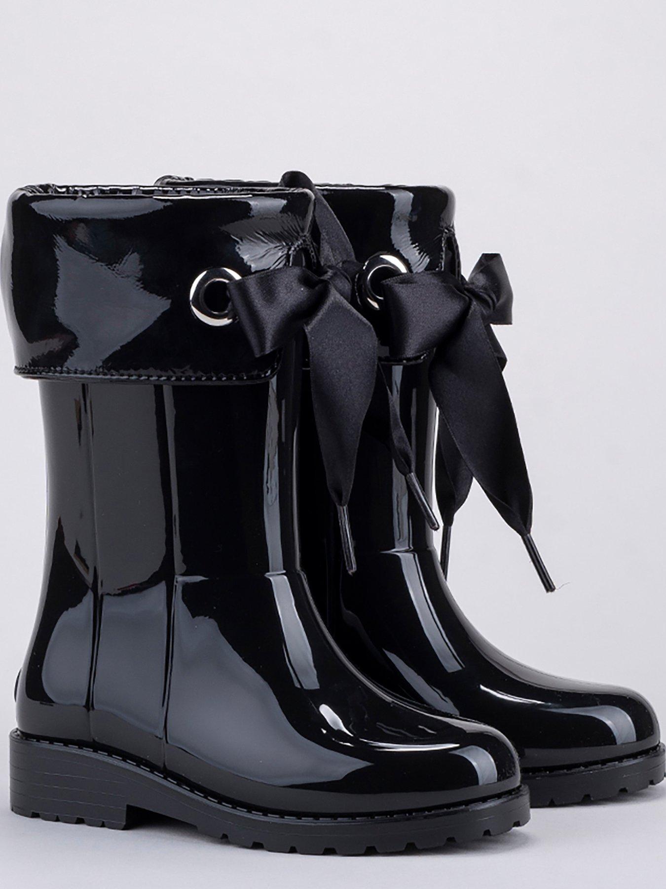 igor-campera-charol-bow-wellington-boot-blackstillFront