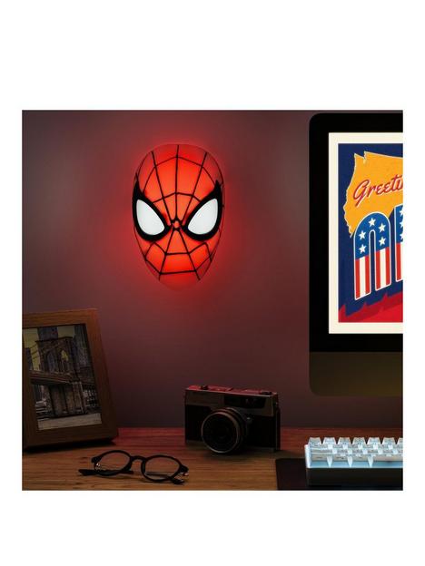 marvel-spiderman-mask-light