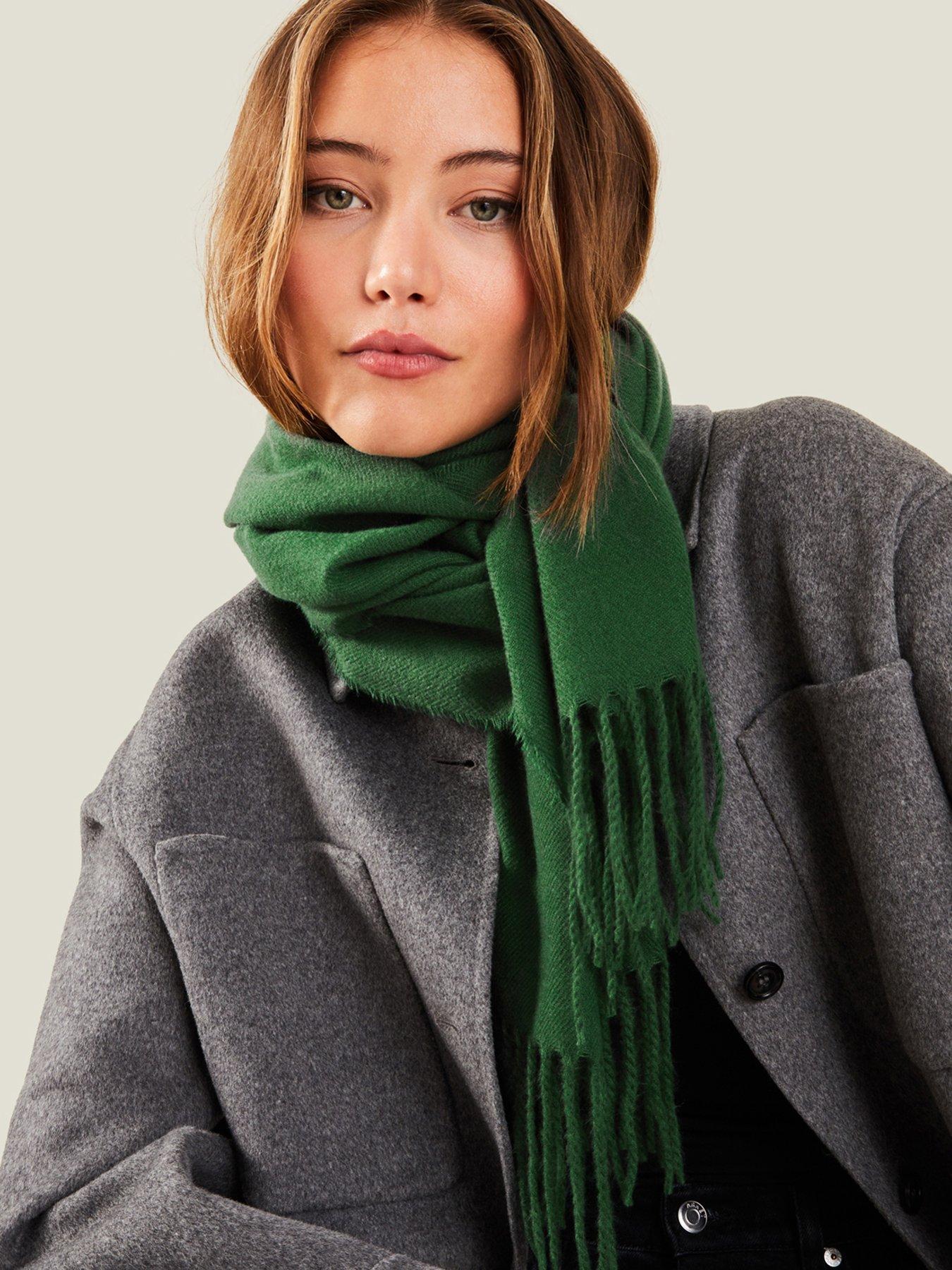 accessorize-wilton-supersoft-scarfstillFront