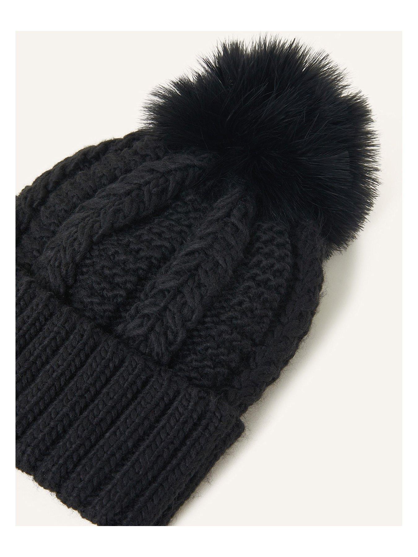 accessorize-luxe-pom-beanieback