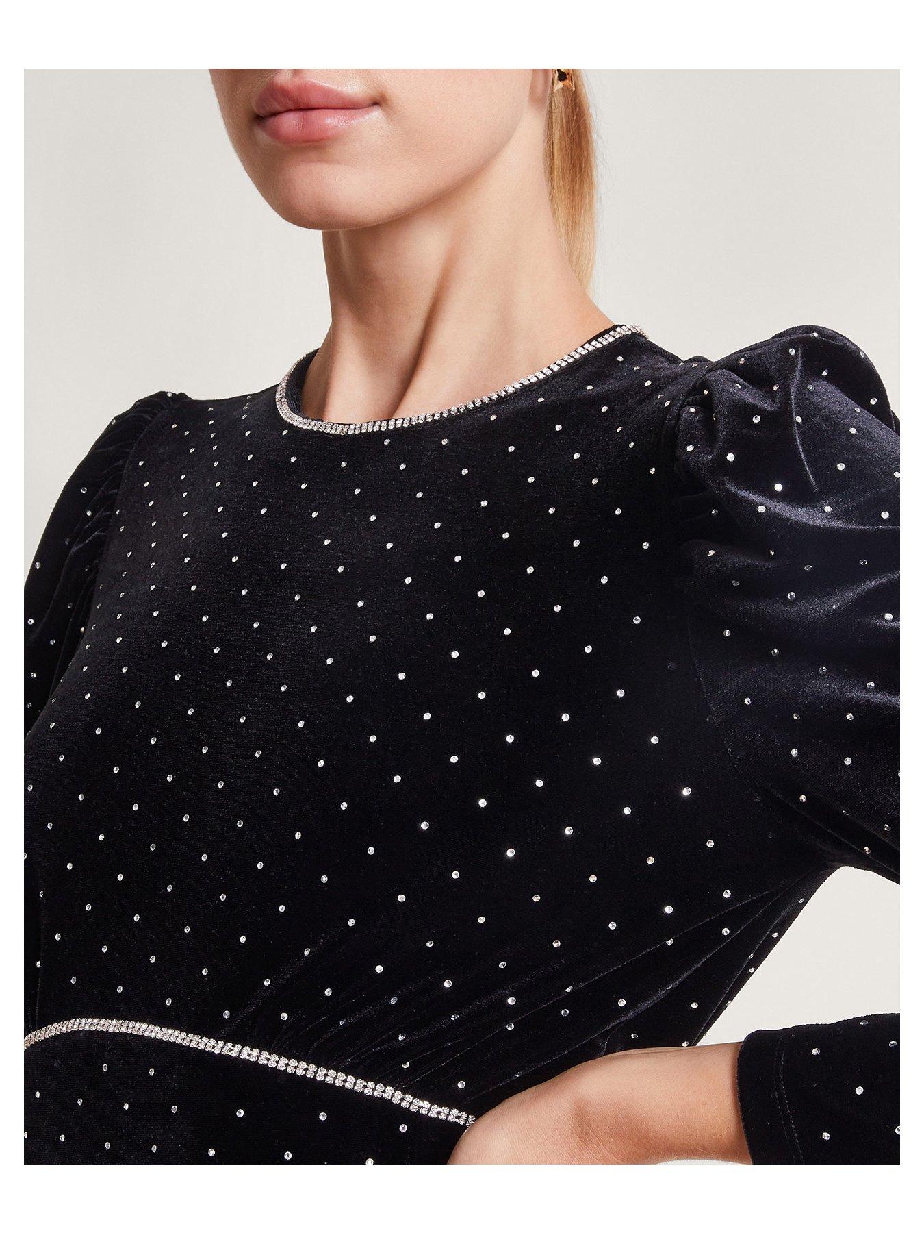 monsoon-hali-velvet-dress-blackoutfit