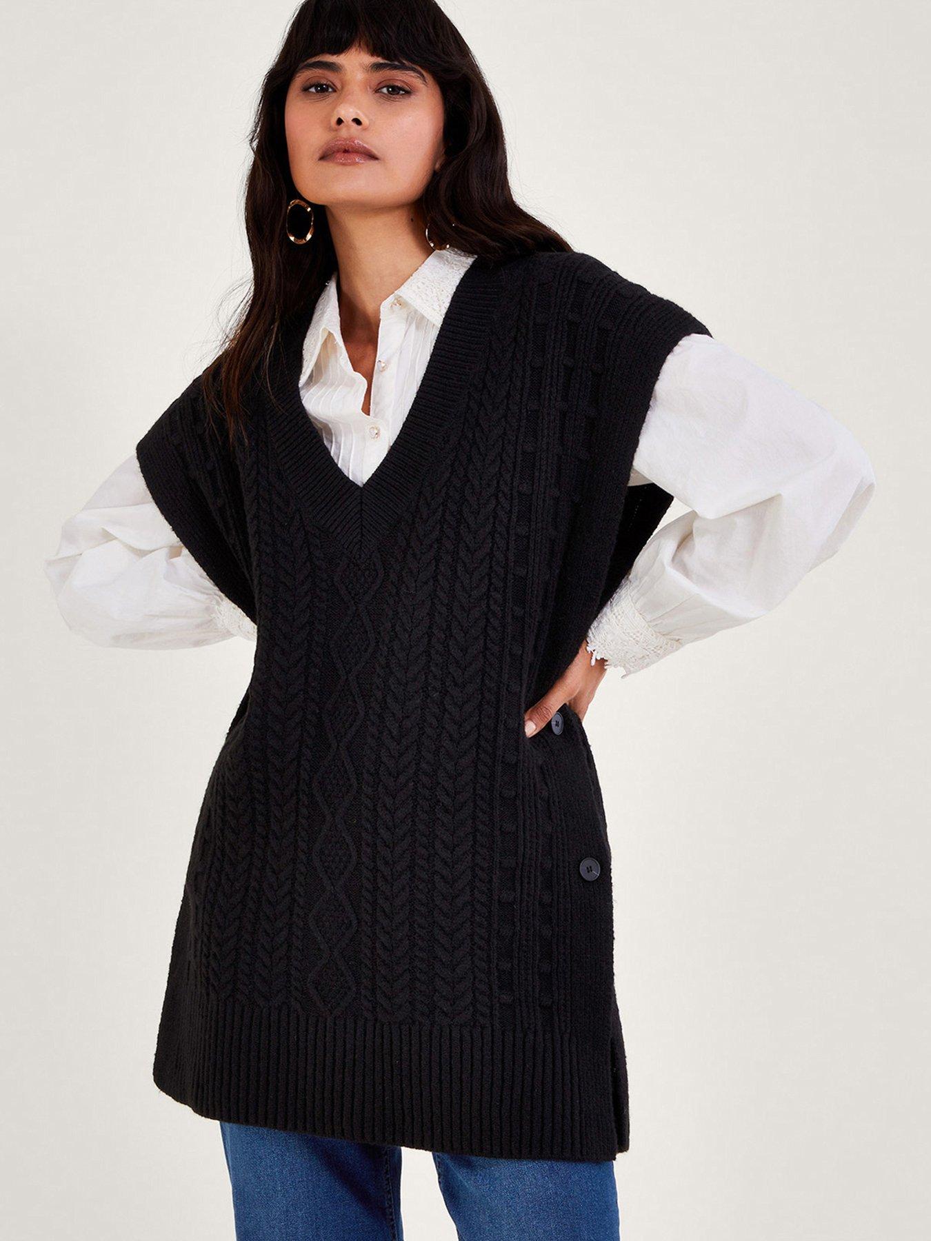 monsoon-pattern-tabard-black