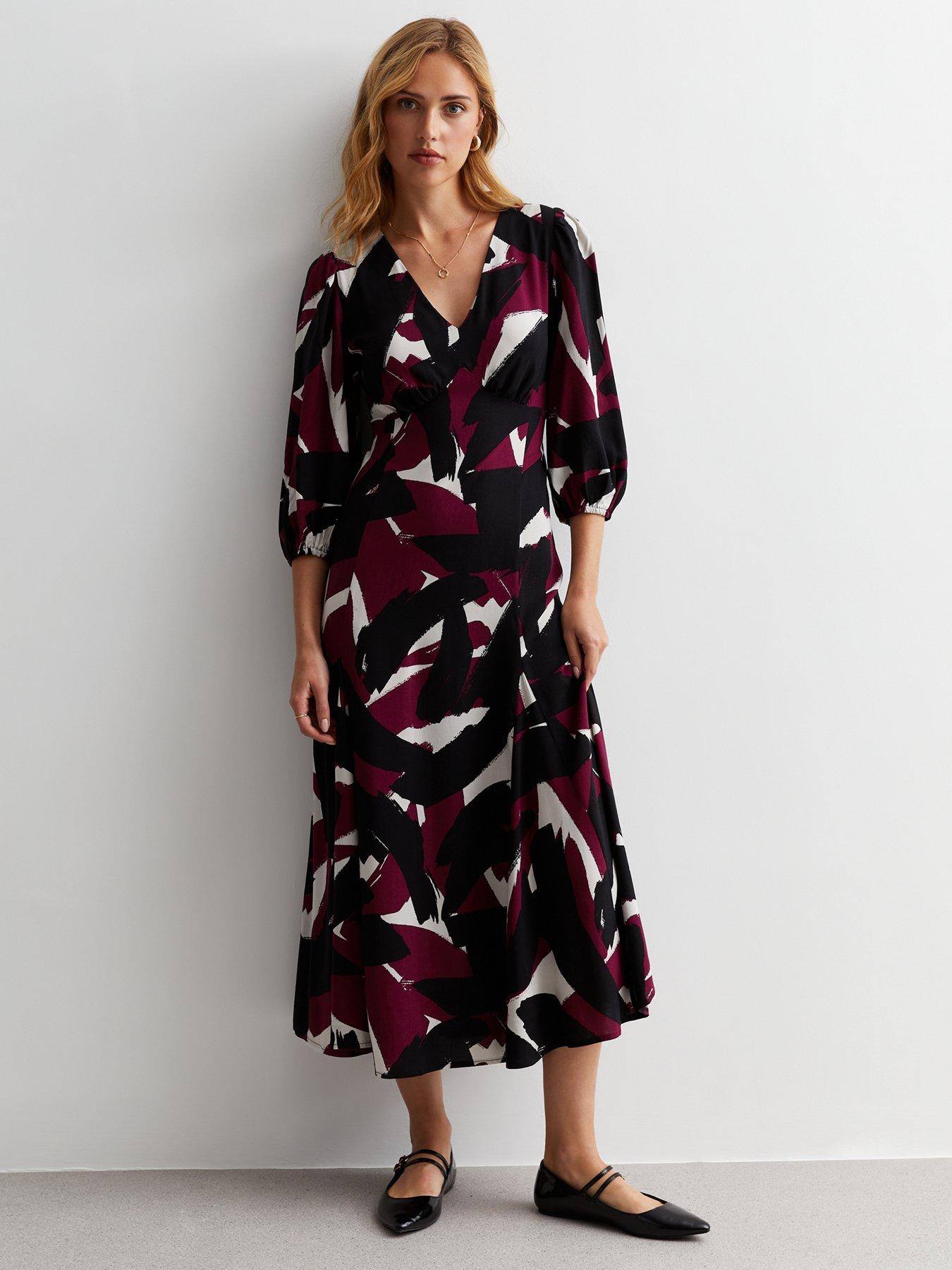 new-look-black-abstract-print-v-neck-midaxi-dress