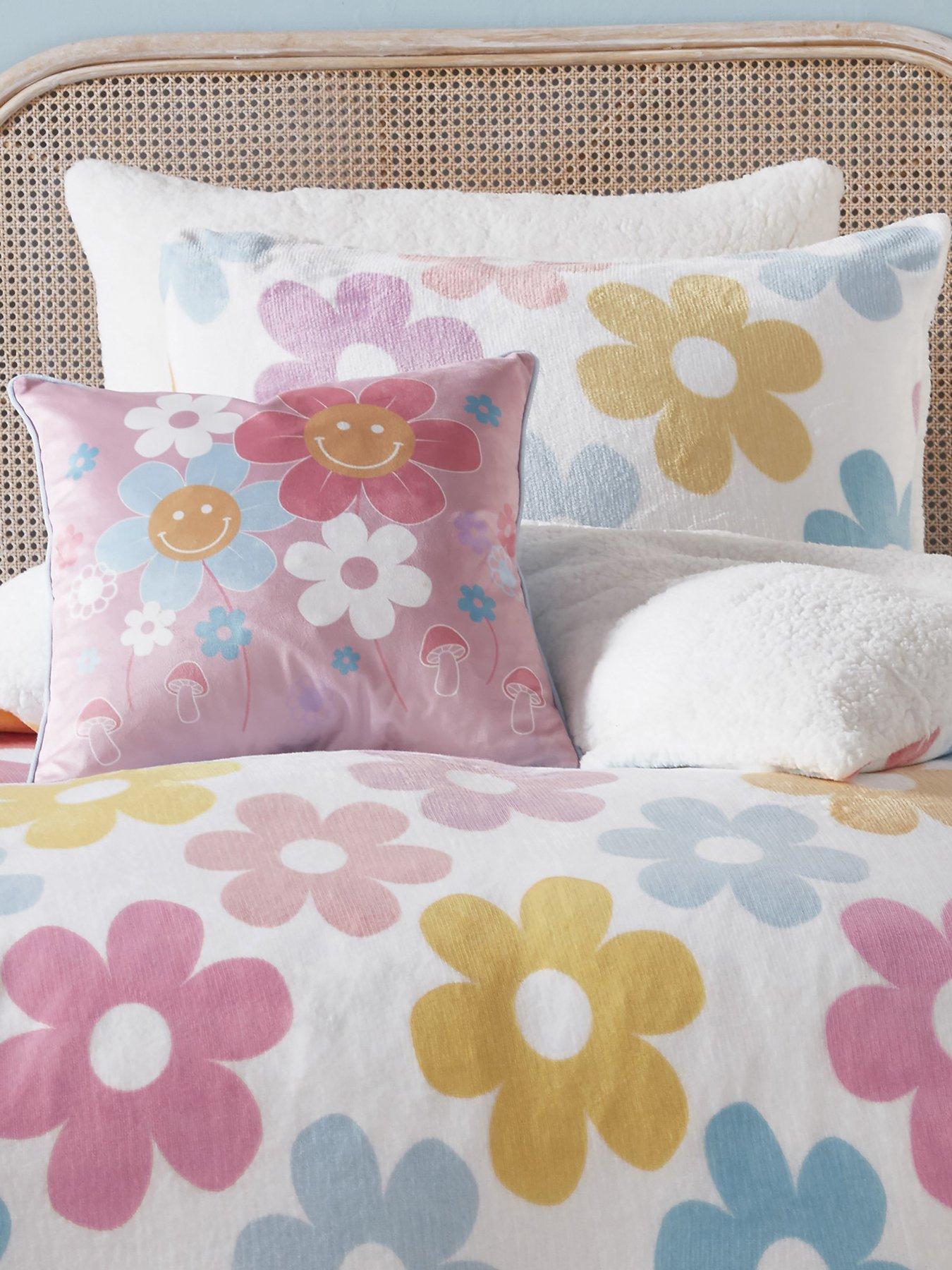 bedlam-retro-floral-filled-plush-cushion