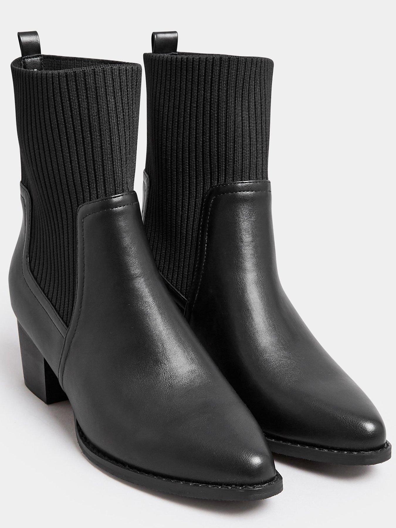 yours-extra-wide-fit-sock-top-line-western-blackstillFront