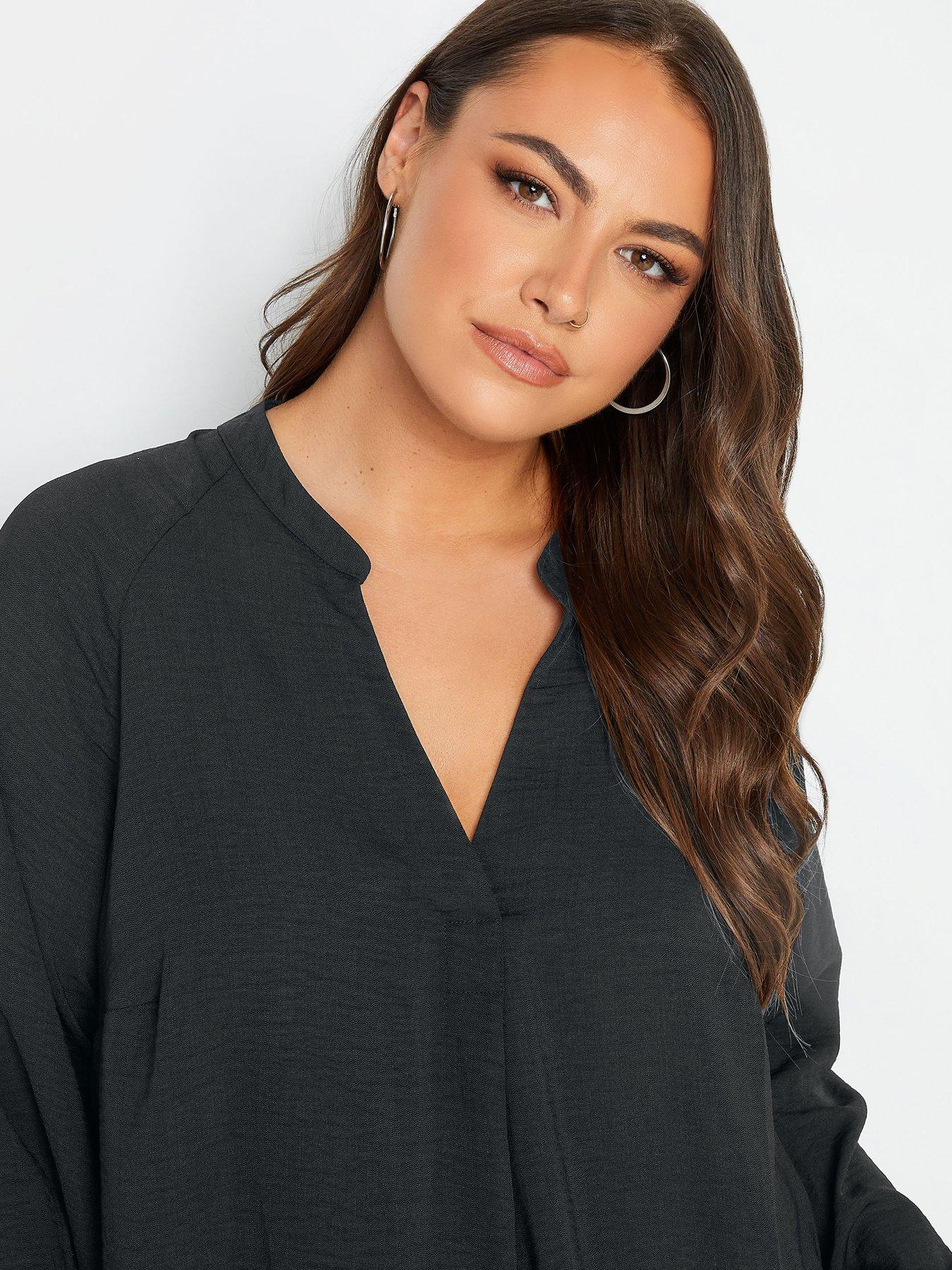 yours-yours-textured-tunic-blackoutfit