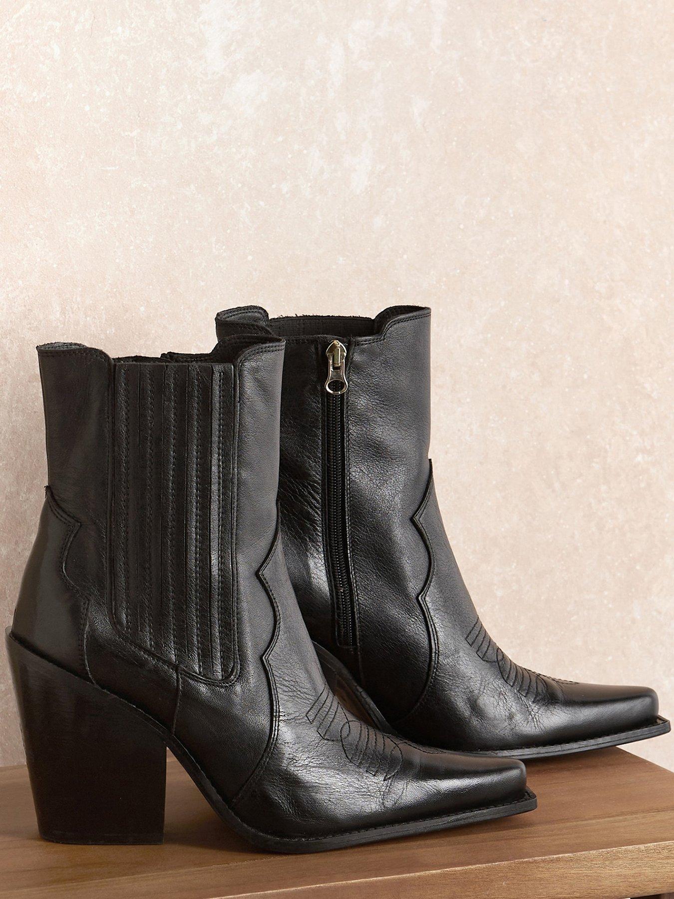 Black cowgirl ankle outlet boots