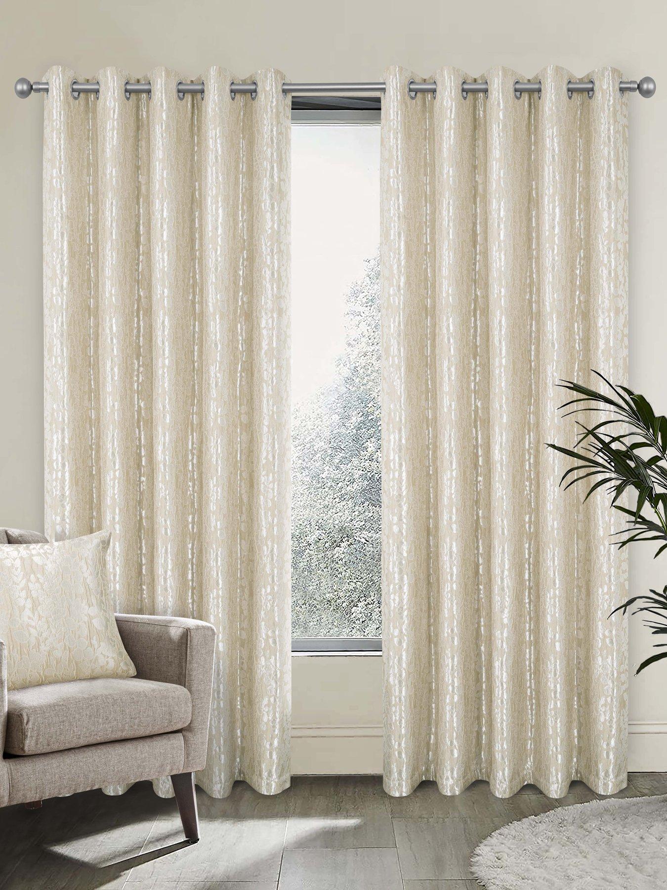 undefined Mia Super Thermal Eyelet Curtains