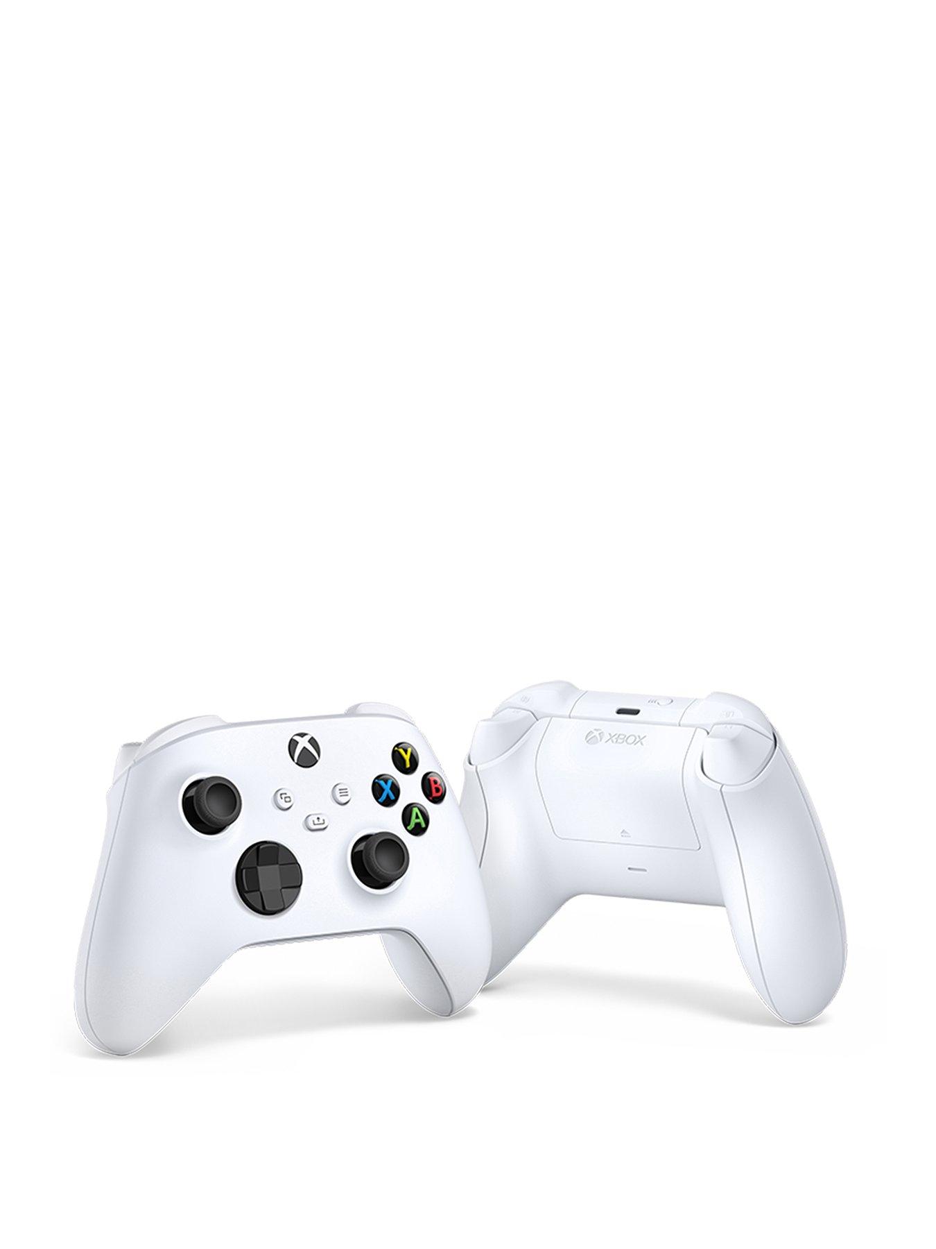 Image 3 of 8 of Xbox Wireless Controller &ndash; Robot White for Xbox Series X|S, Xbox One, and Windows&nbsp;Devices