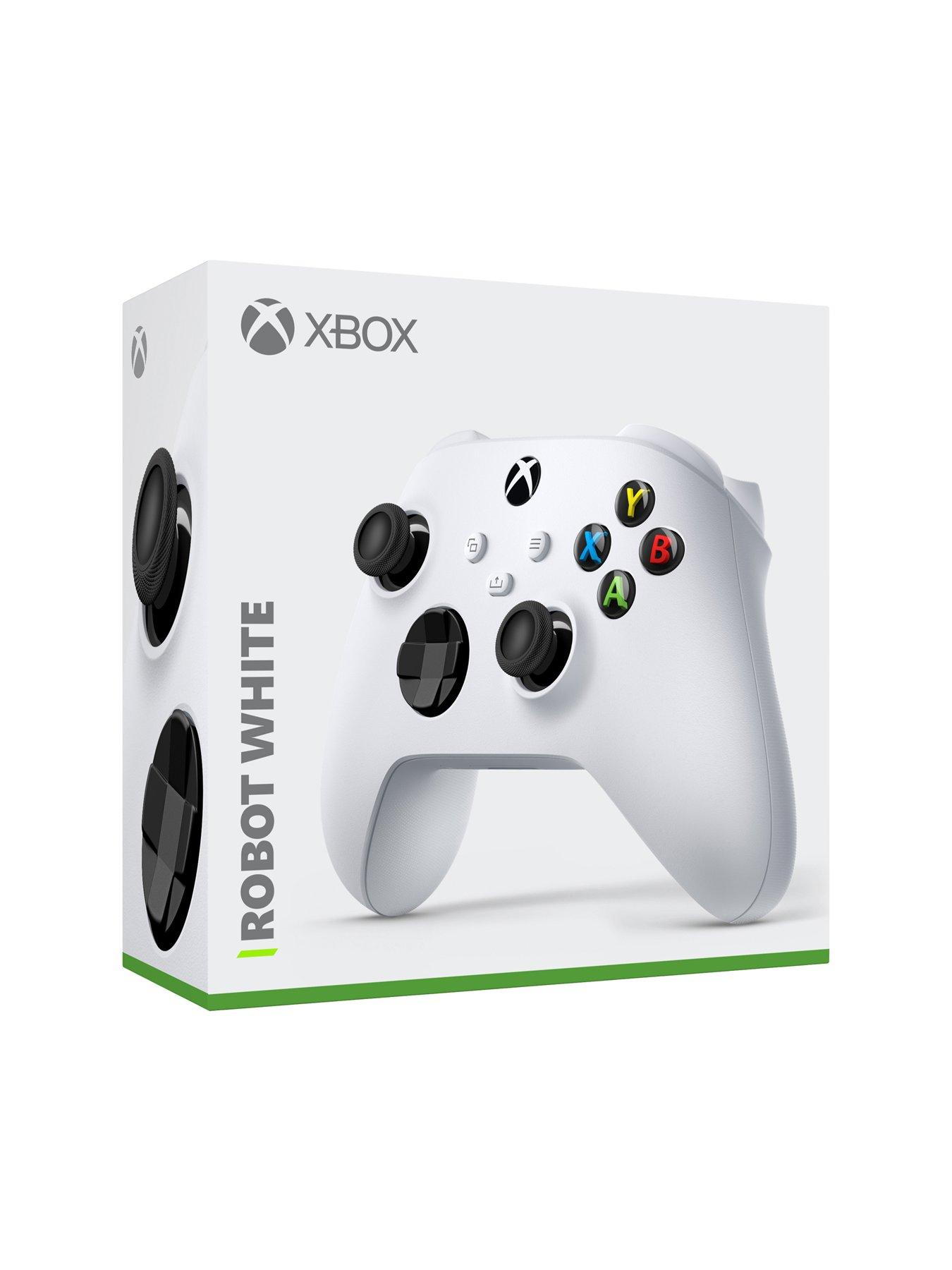 Image 4 of 8 of Xbox Wireless Controller &ndash; Robot White for Xbox Series X|S, Xbox One, and Windows&nbsp;Devices