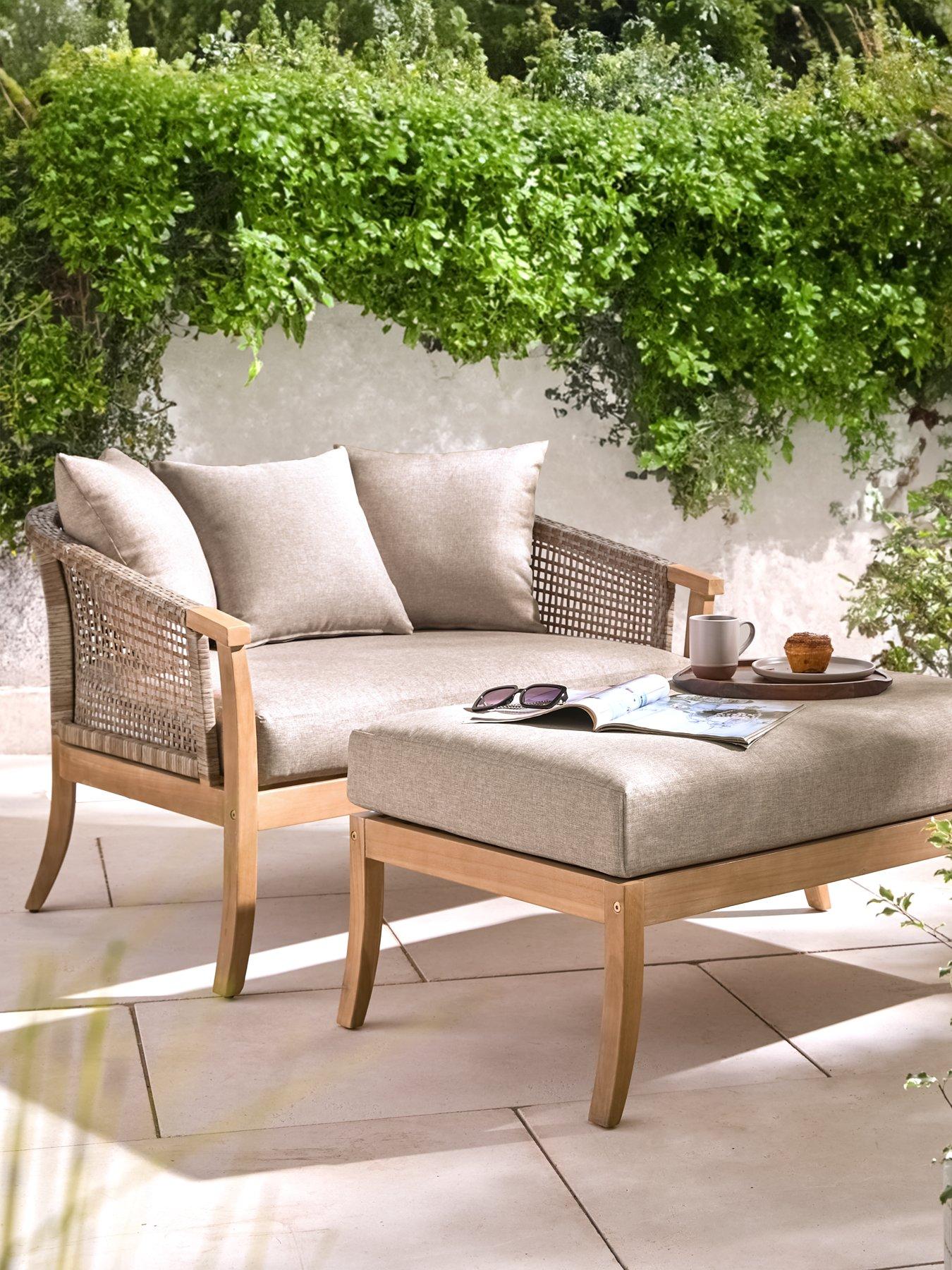 the-very-collection-ashmore-snuggle-chair-and-foot-resttable