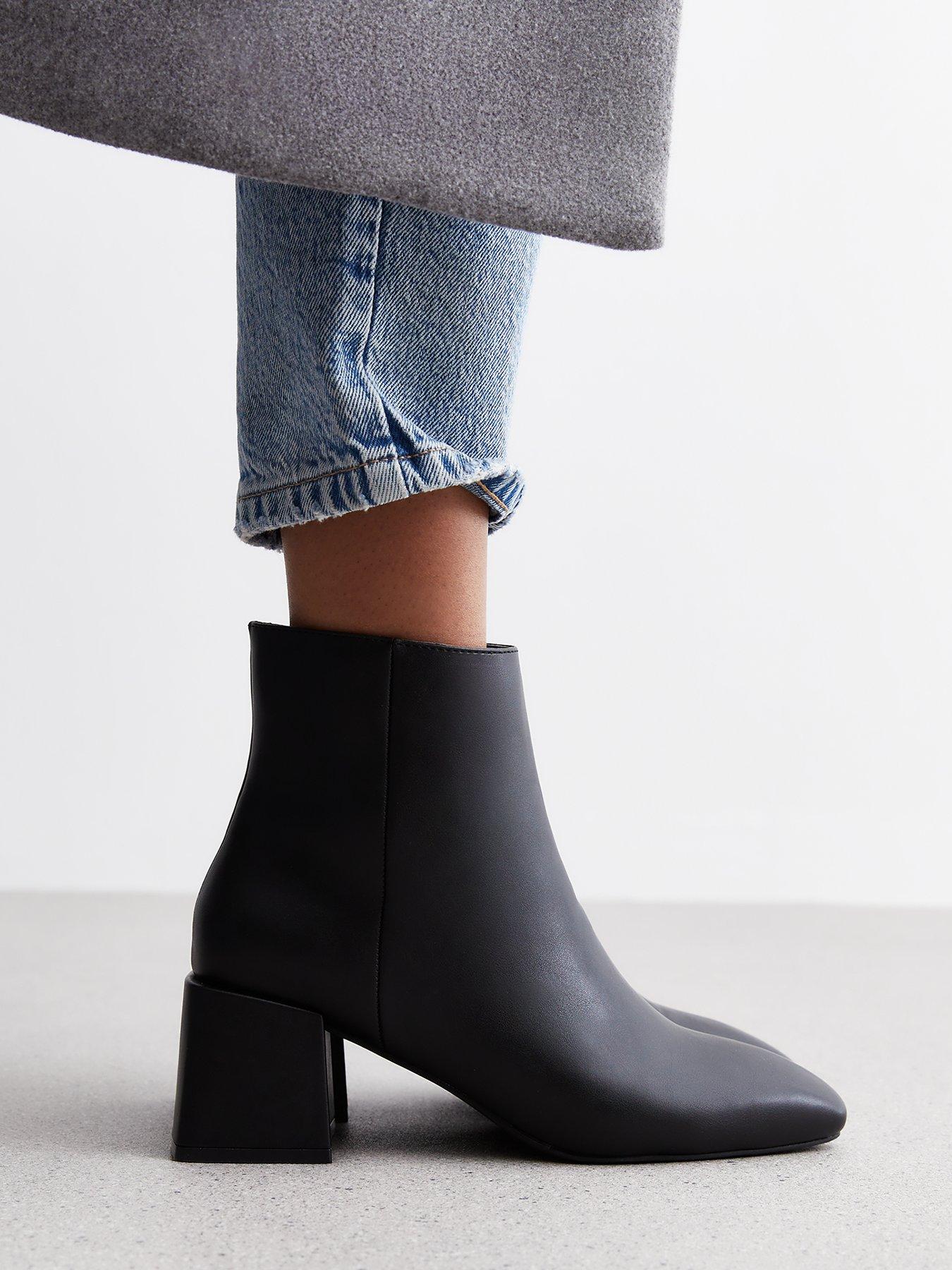 new-look-black-leather-look-low-block-heel-bootsdetail