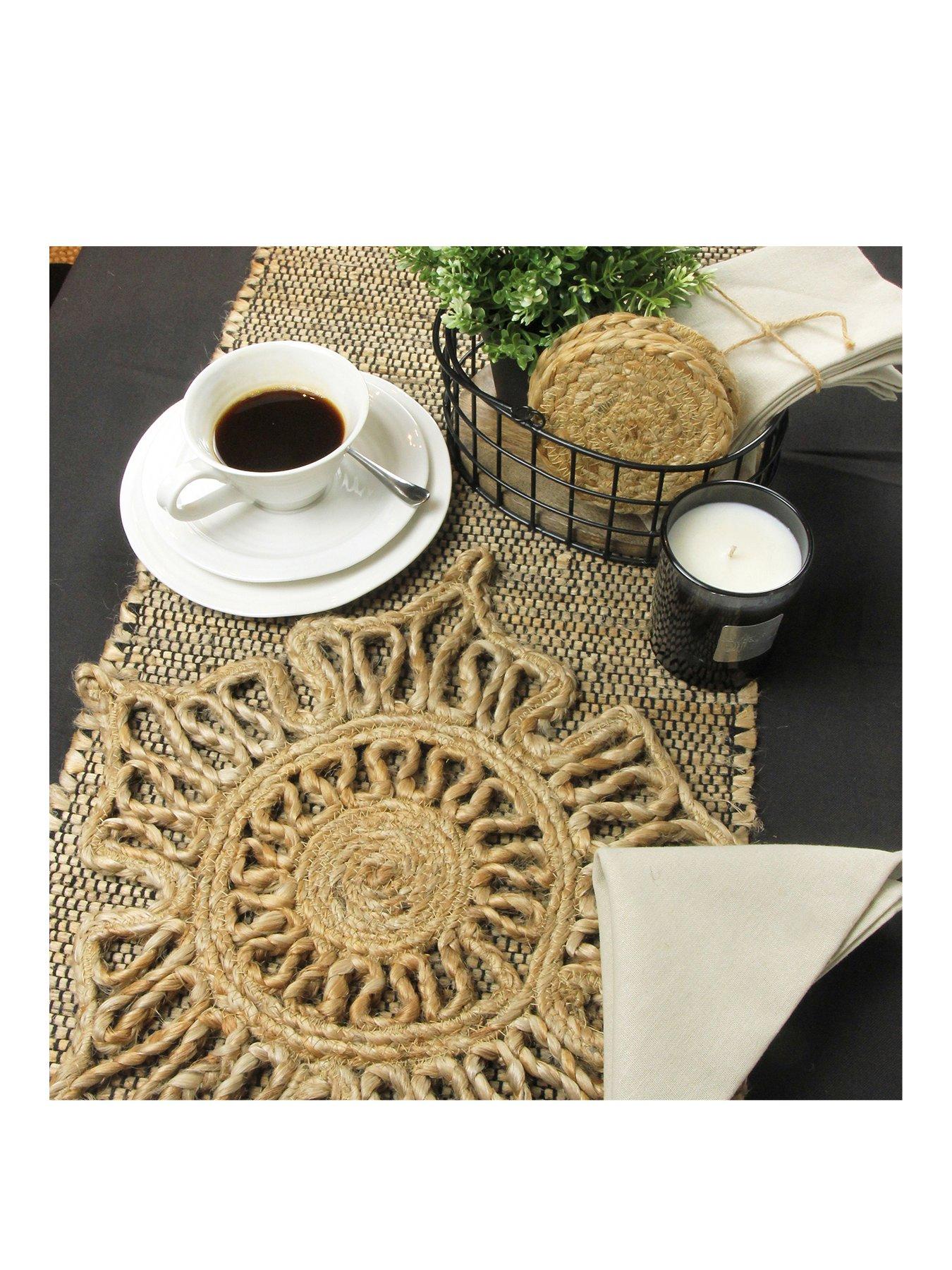 esselle-naturelle-severn-jute-star-crochet-placemats-ndash-set-of-2