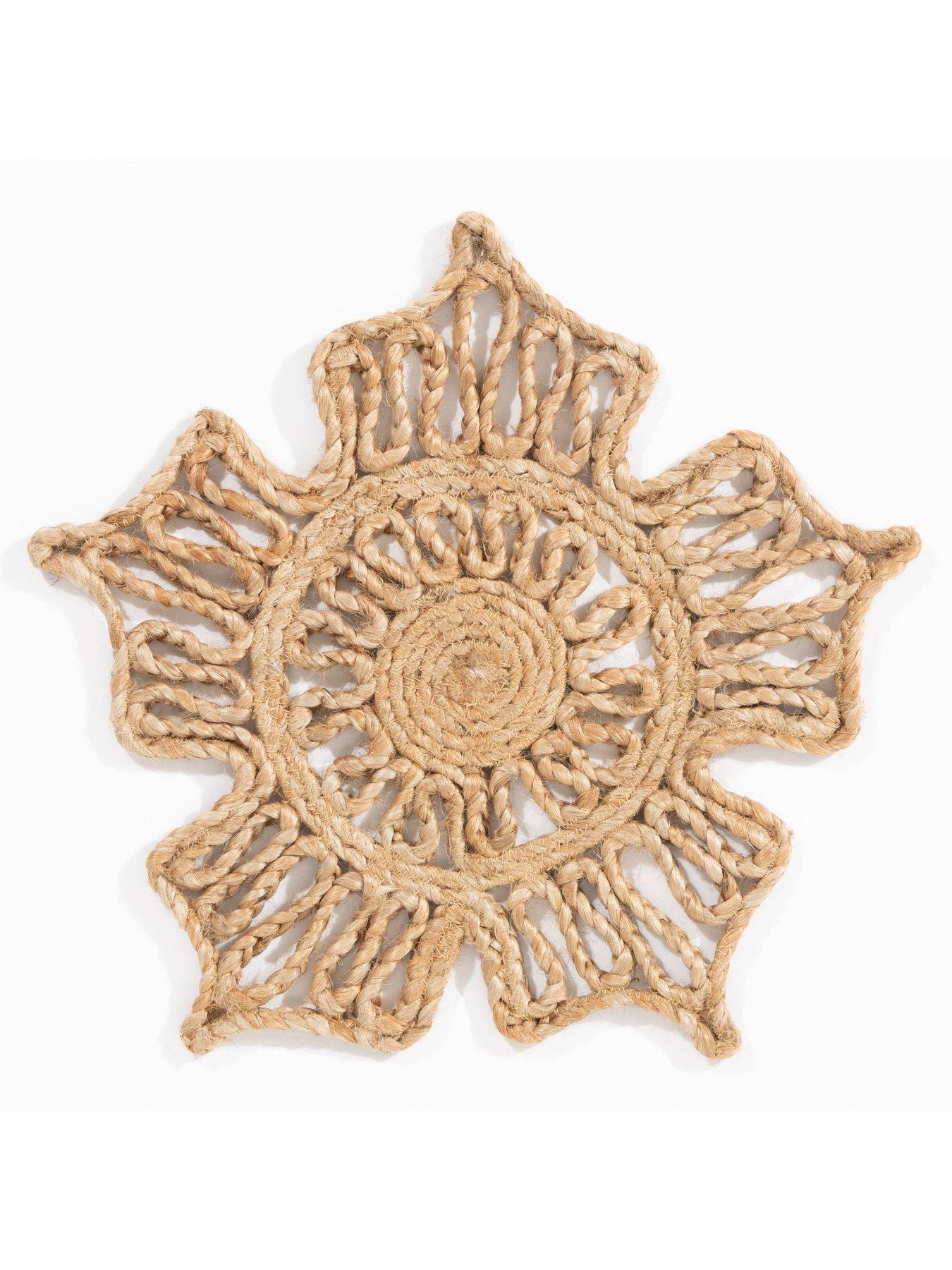 esselle-naturelle-severn-jute-star-crochet-placemats-ndash-set-of-2stillFront