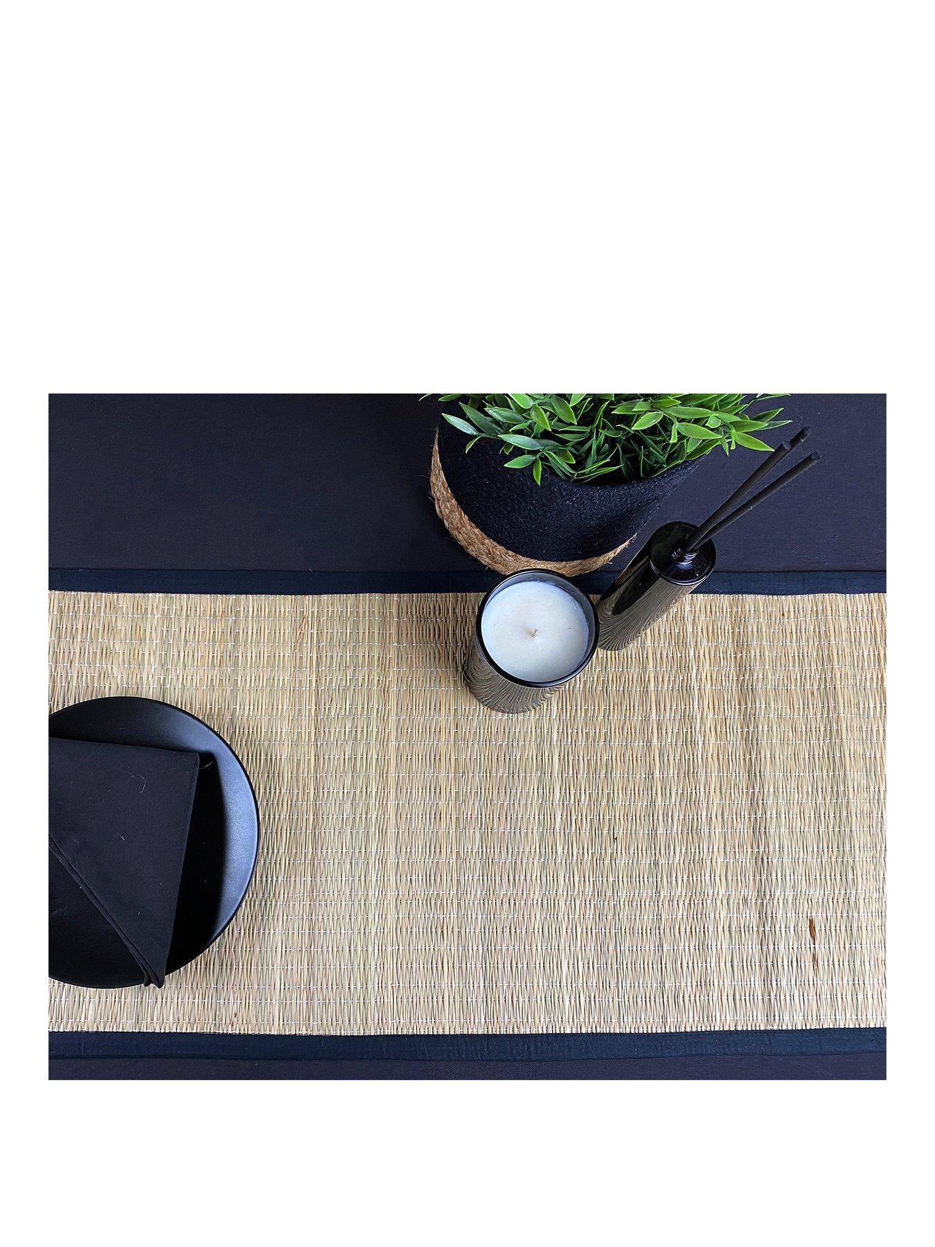 esselle-naturelle-spey-dry-grass-table-runner-in-blacknbsp