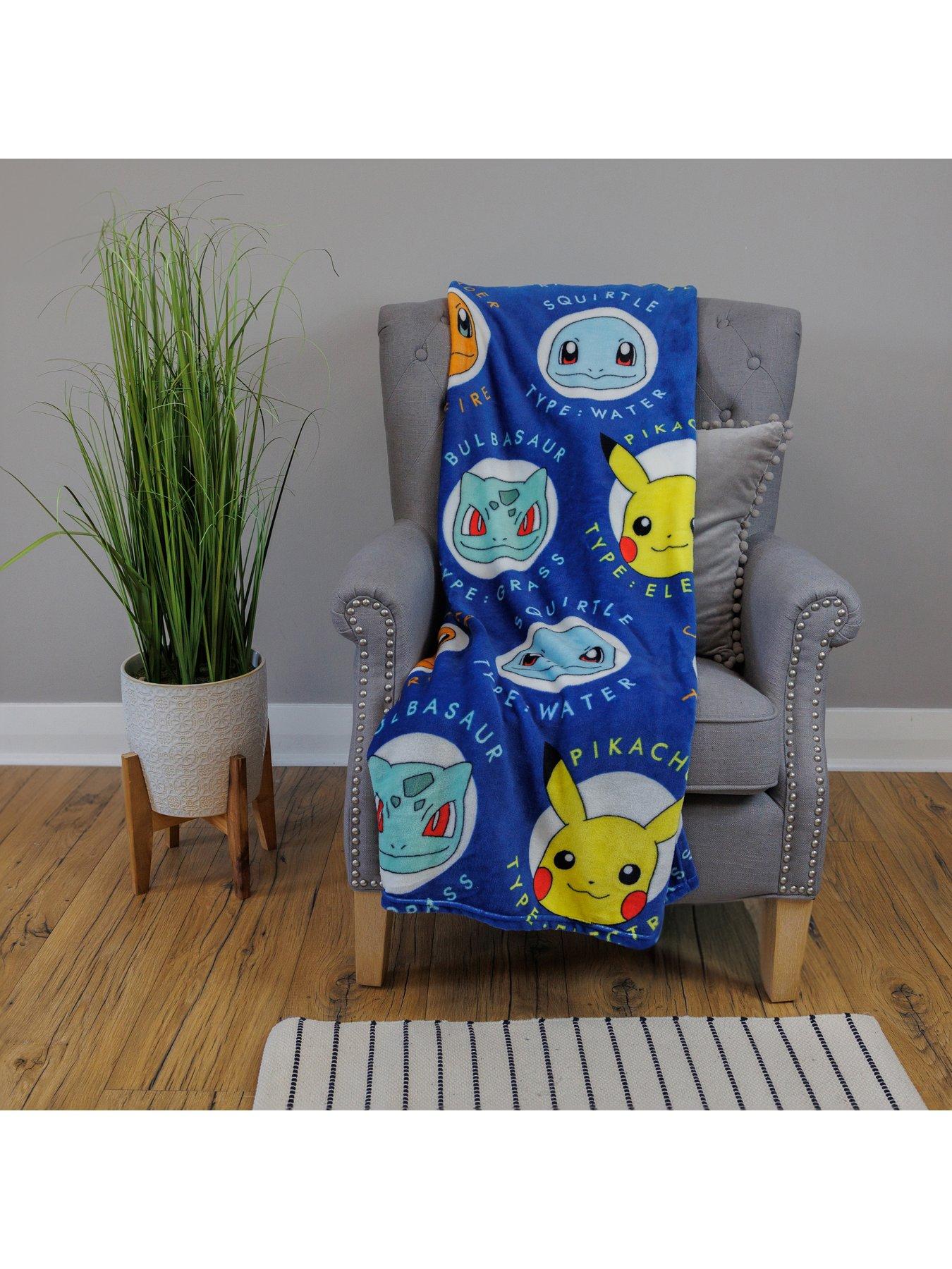 pokemon-gotta-flannel-fleece-blanket-multi