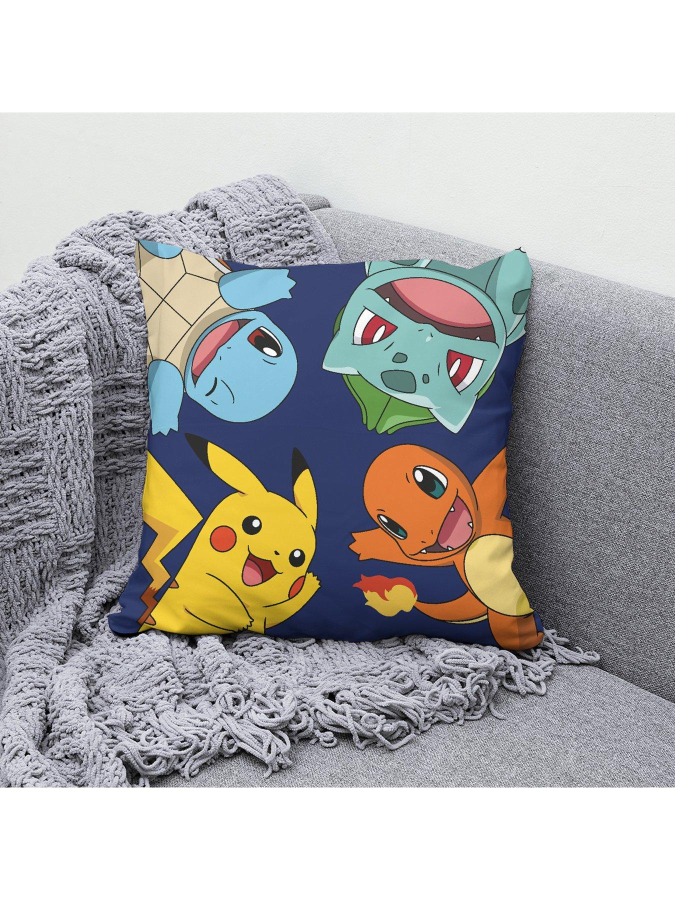 pokemon-gotta-square-cushion-multioutfit