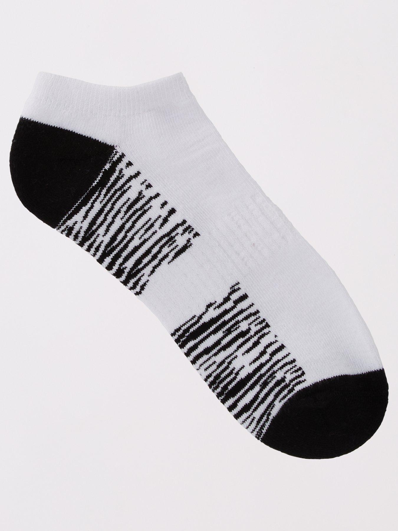 Image 3 of 4 of The Very Collection 5 Pack Targeted Cushioning Trainer Liner Socks - White