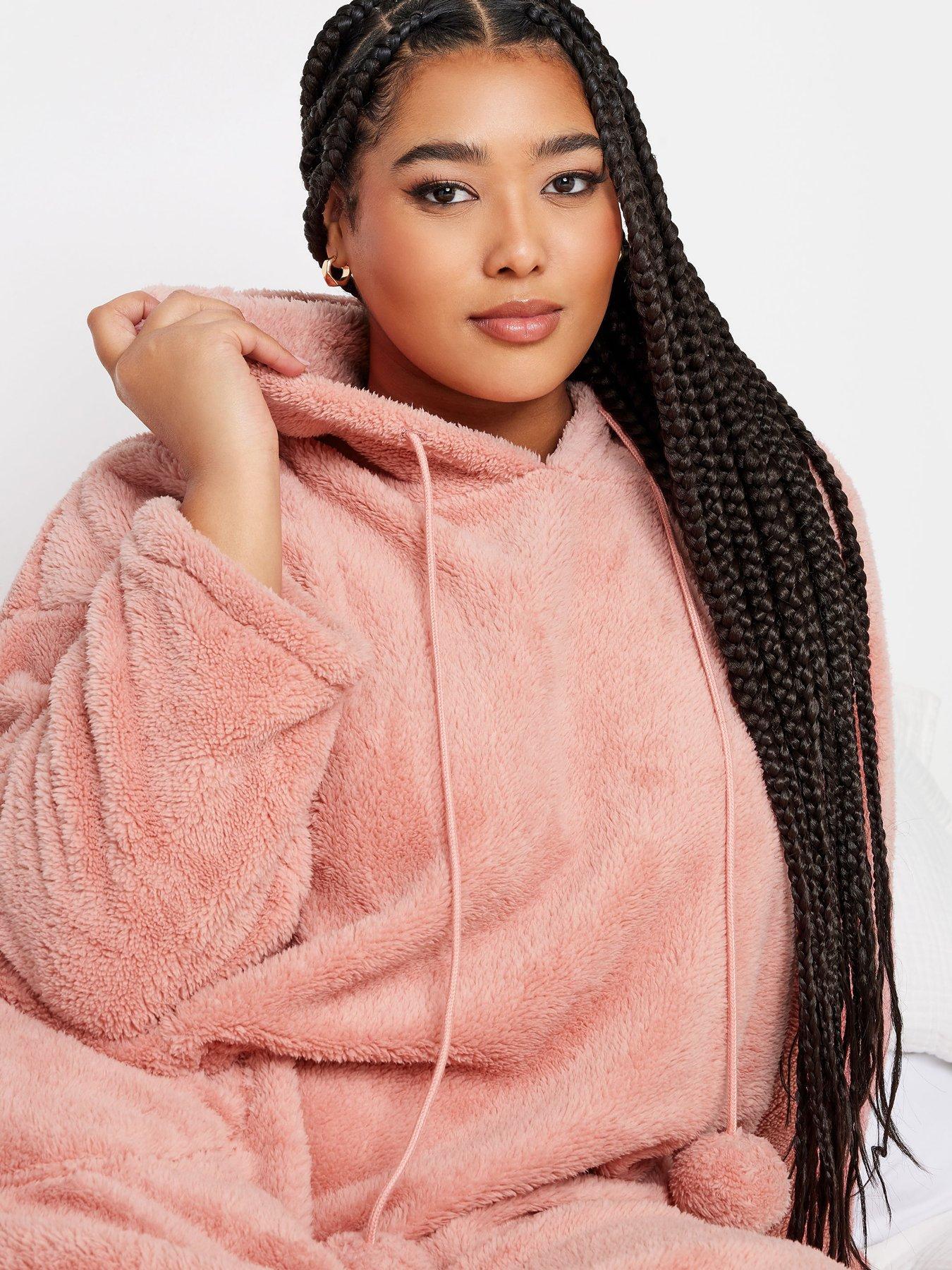 yours-yours-pom-pom-snuggle-hoodie-with-pockets-pinkoutfit