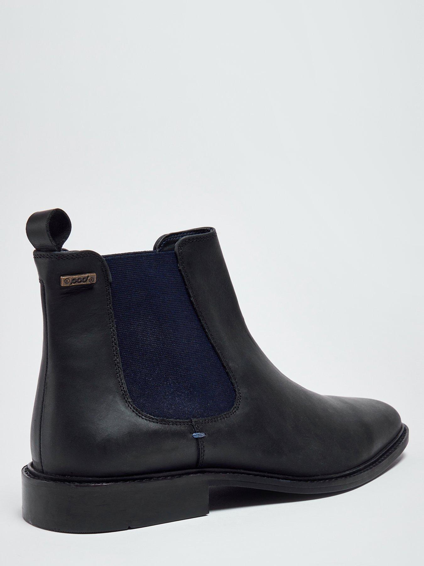 pod-birch-chelsea-boots-blackoutfit