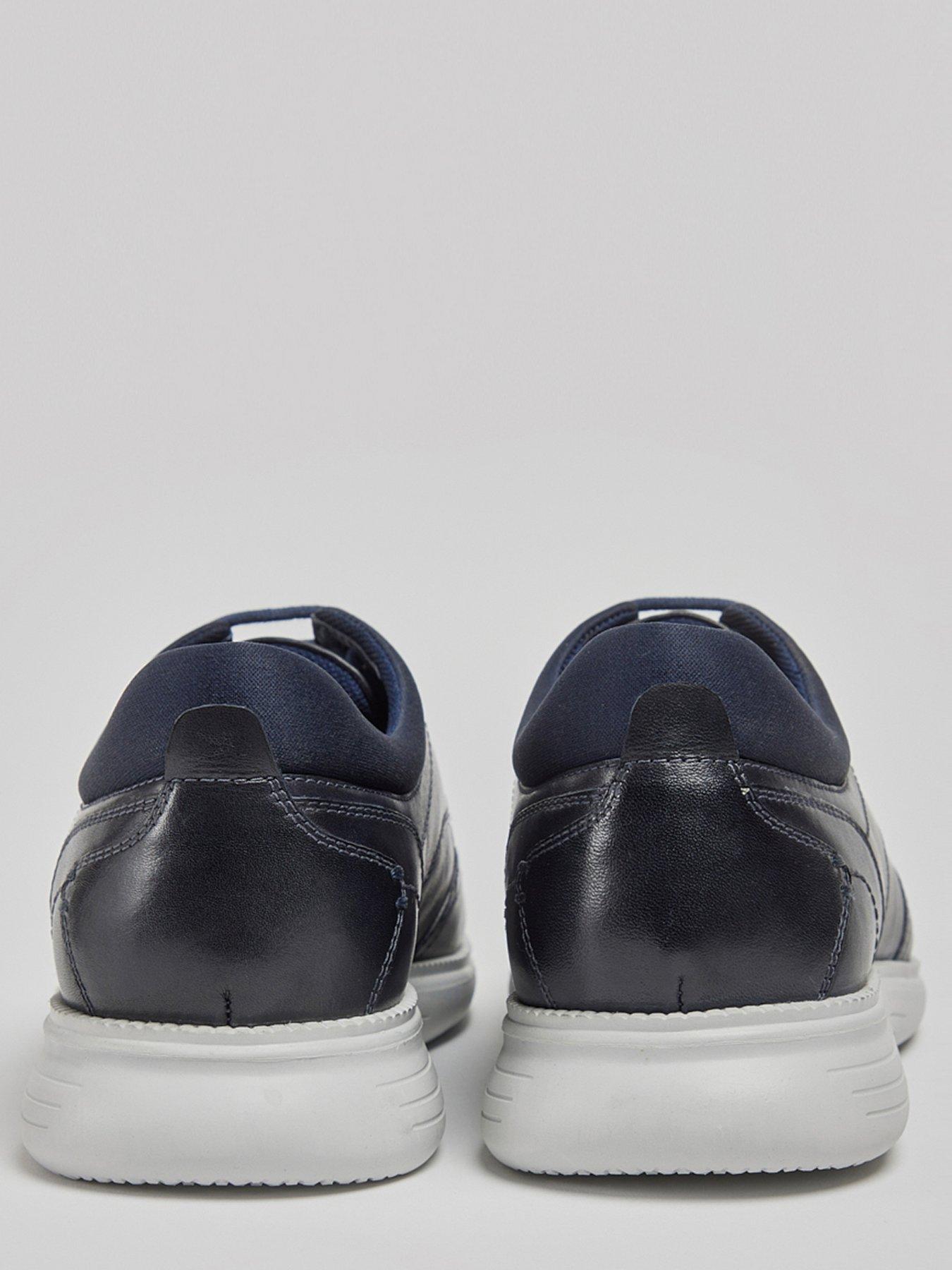 pod-vantage-brogue-navydetail