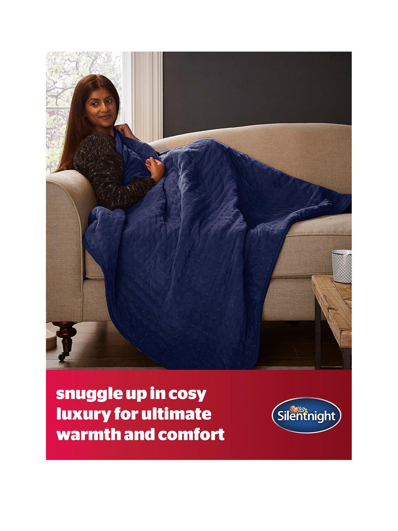 silentnight-luxury-heated-throw-9-heat-settings-navystillFront