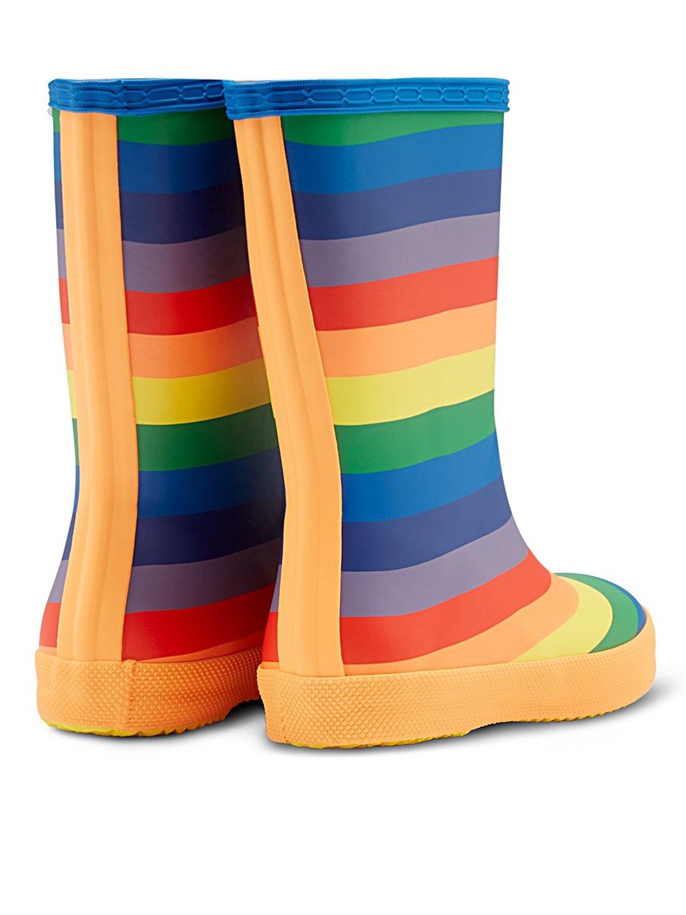 hunter-original-first-classic-rainbow-print-wellington-bootsback