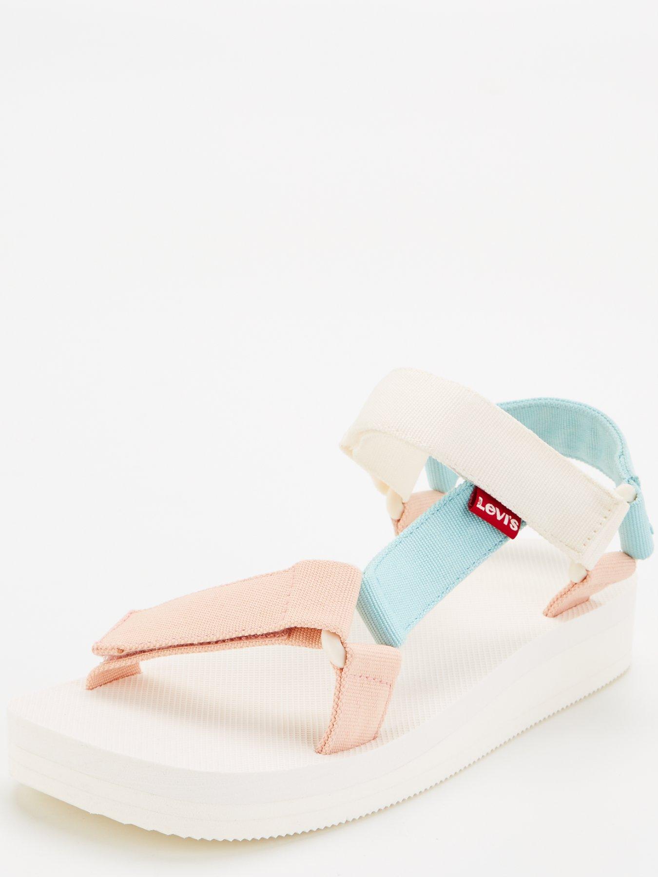 levis-cadys-low-sandal-creamstillFront