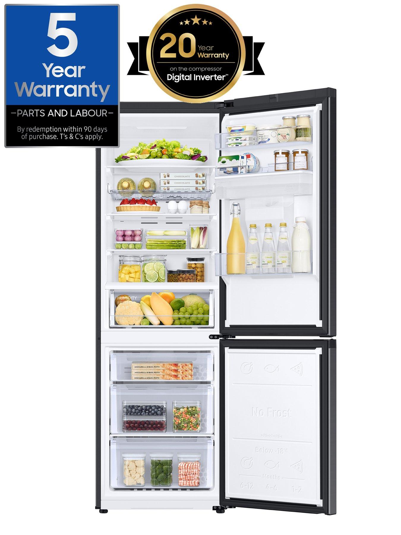 samsung-rb7300t-rb34c632ebneu-classic-fridge-freezer-with-non-plumbed-water-dispensernbsp--e-rated-blackstillFront