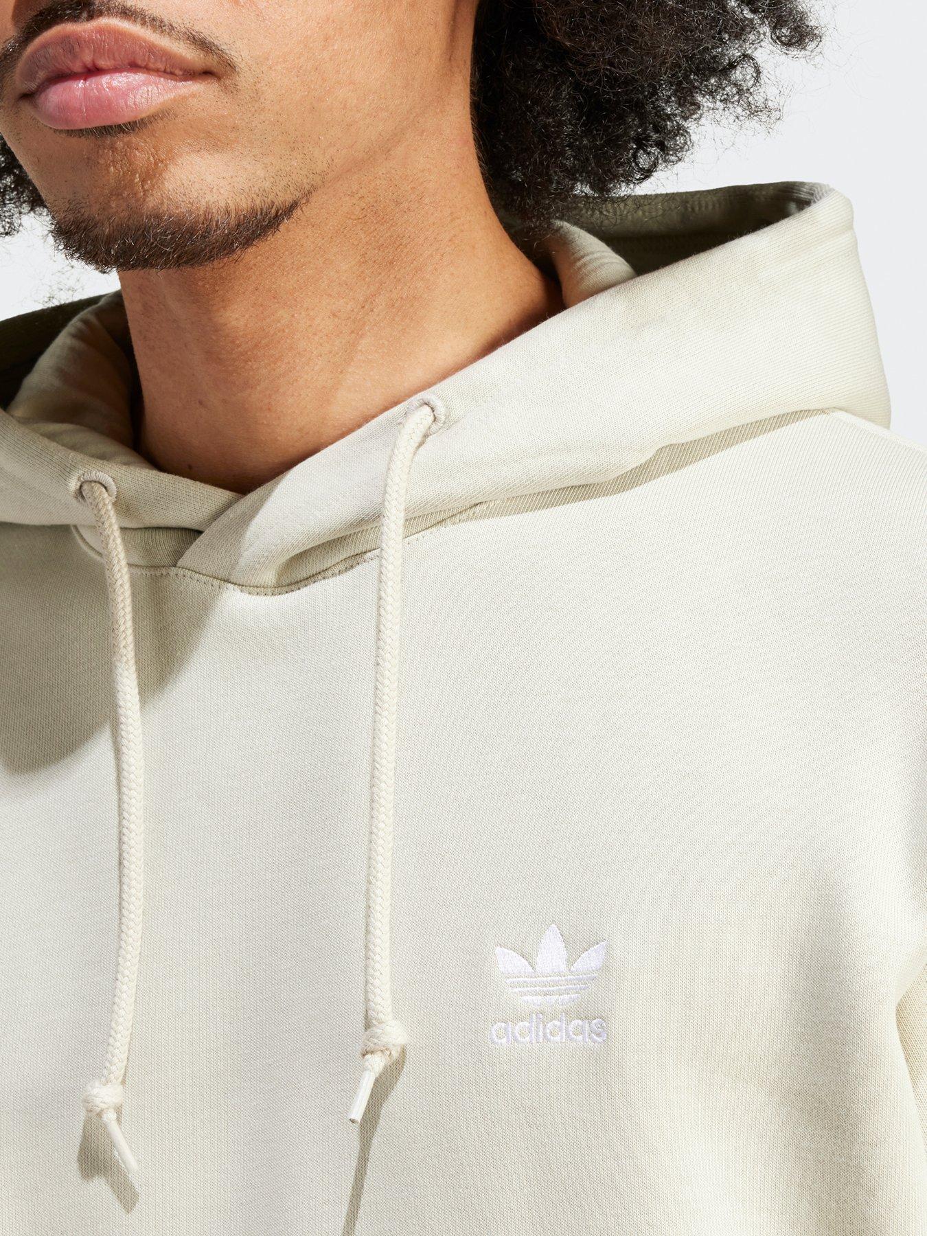 adidas-originals-mens-essential-trefoil-hoody-greyoutfit