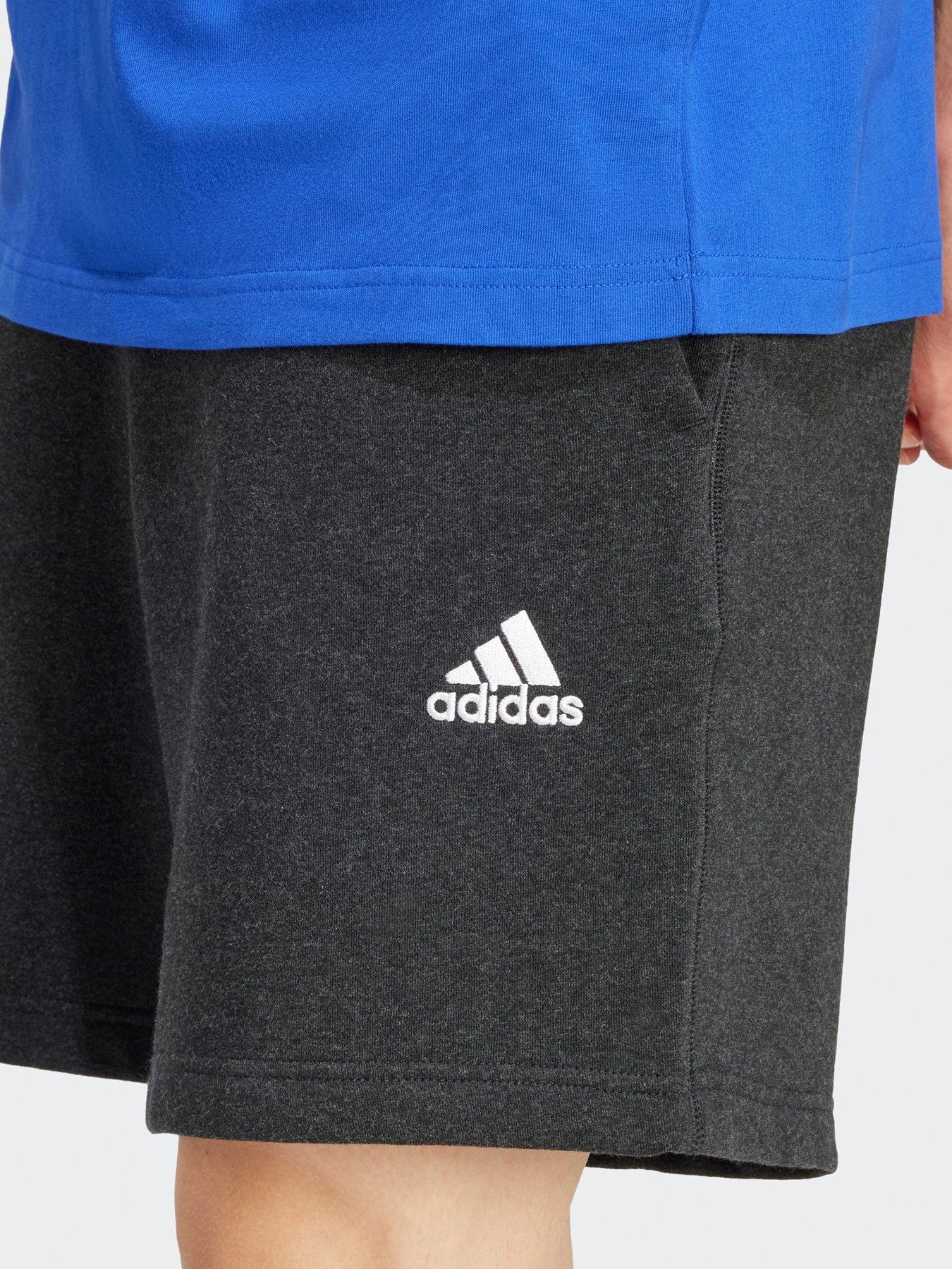 adidas-sportswear-mens-essentials-melange-shorts-blackoutfit