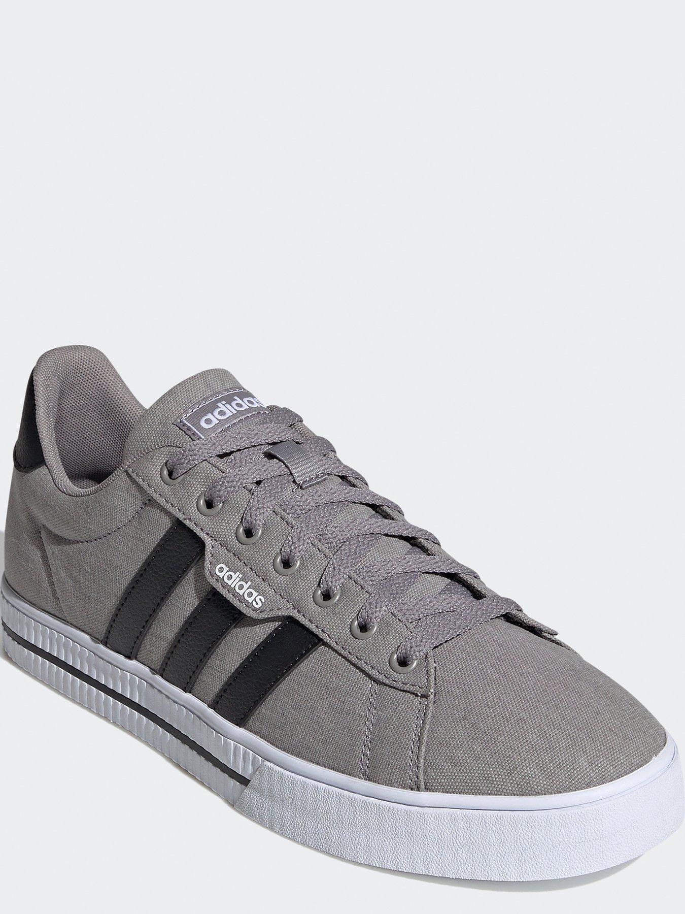 Adidas canvas 2024 trainers mens